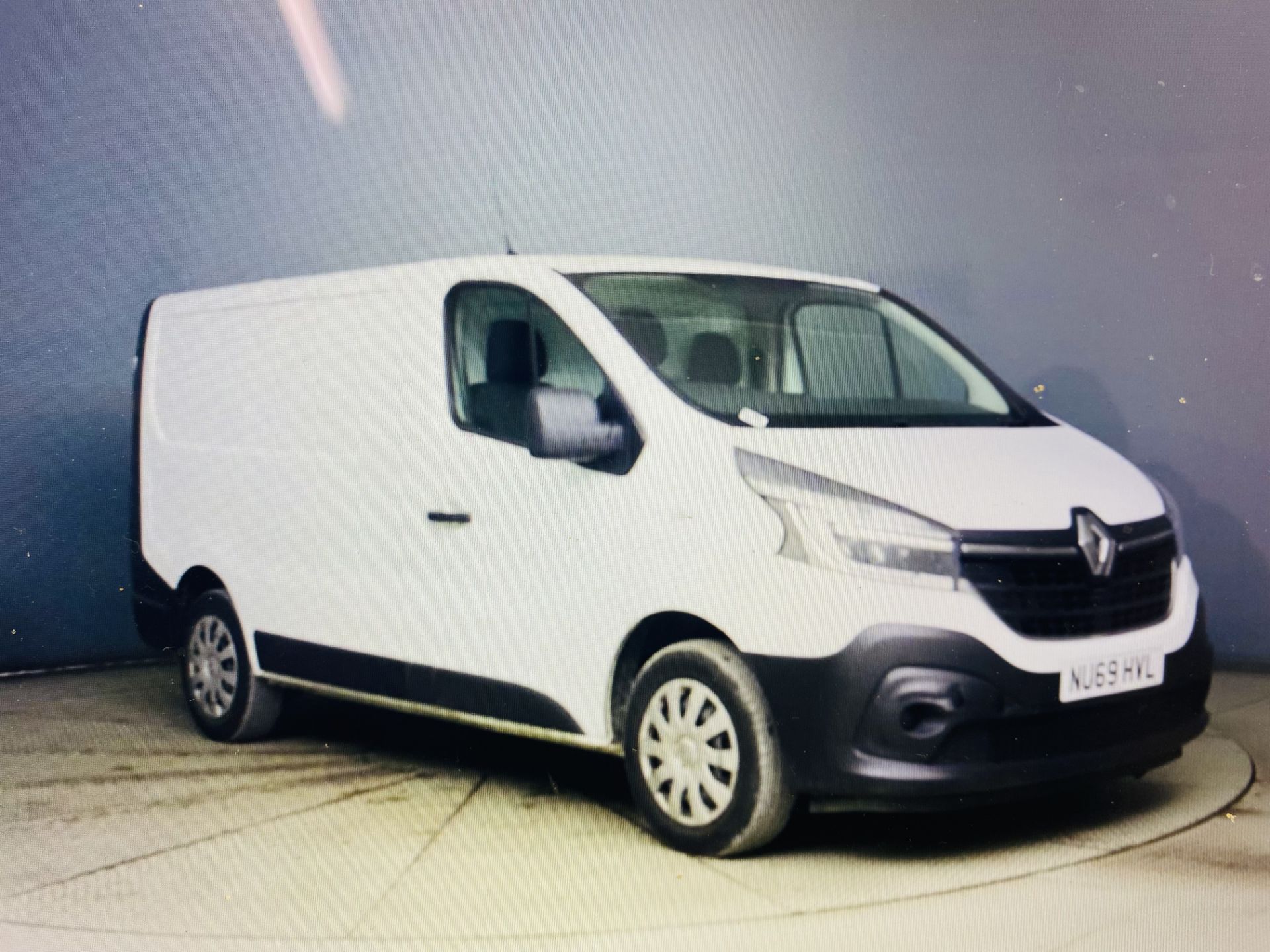 (On Sale) RENAULT TRAFIC SL28 2.0"CDTI" (120) ENERGY "BUSINESS" 69 REG - 1 KEEPER - LOW MILES - WOW