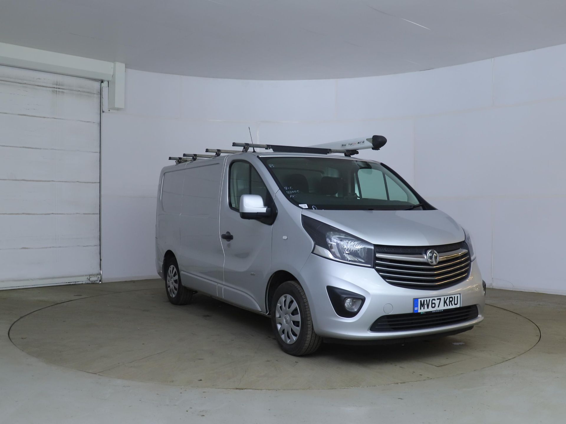 (On Sale) VAUXHALL VIVARO *SPORT* (67 REG - EURO 6) '1.6 CDTI BI-TURBO - STOP/START' *A/C* (1 OWNER) - Image 2 of 12