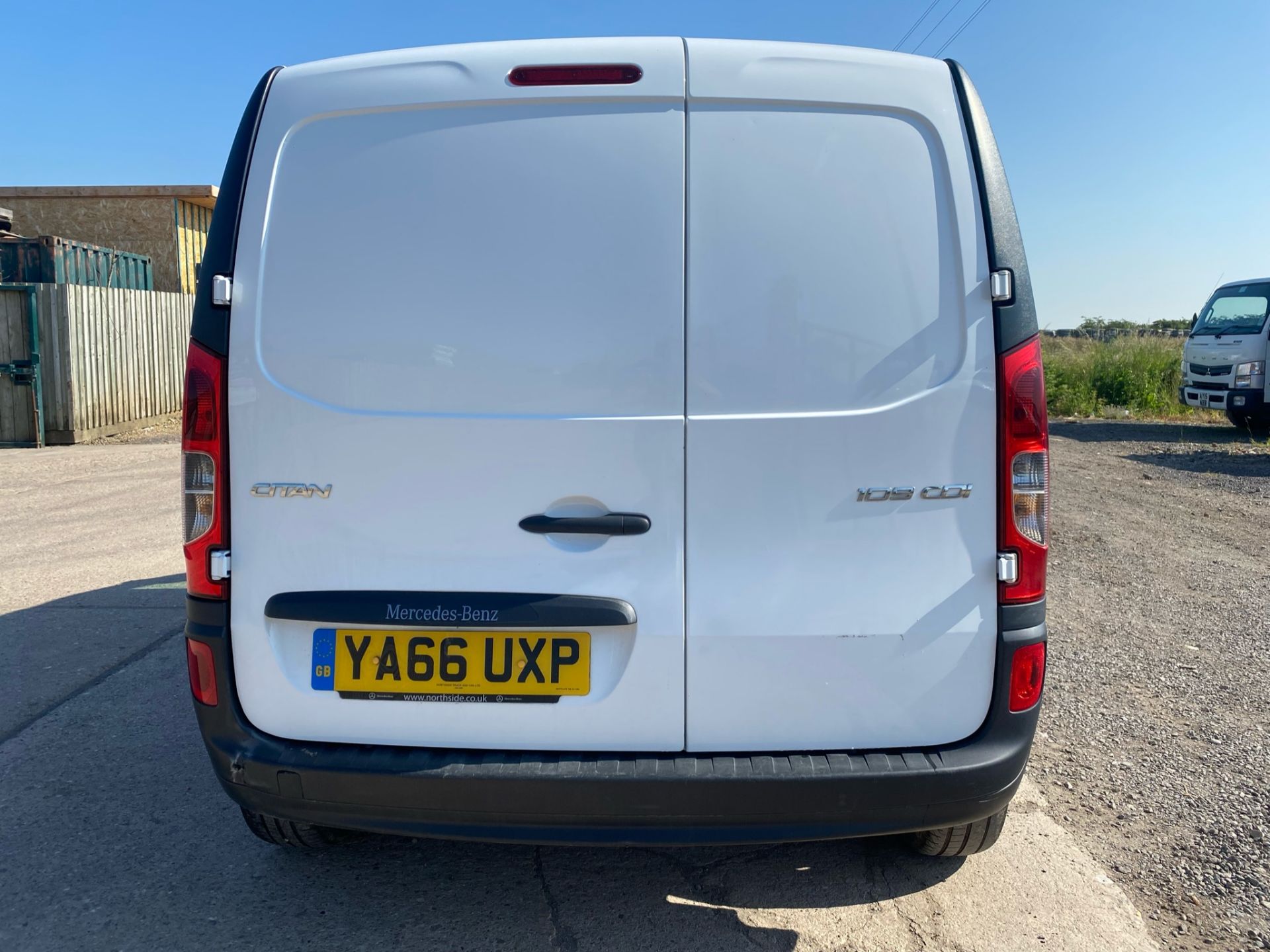 (On Sale) MERCEDES-BENZ CITAN 109 CDI *XLWB - 5 SETAER CREW VAN* (66 REG) *1 OWNER - FSH* (NO VAT) - Image 12 of 26