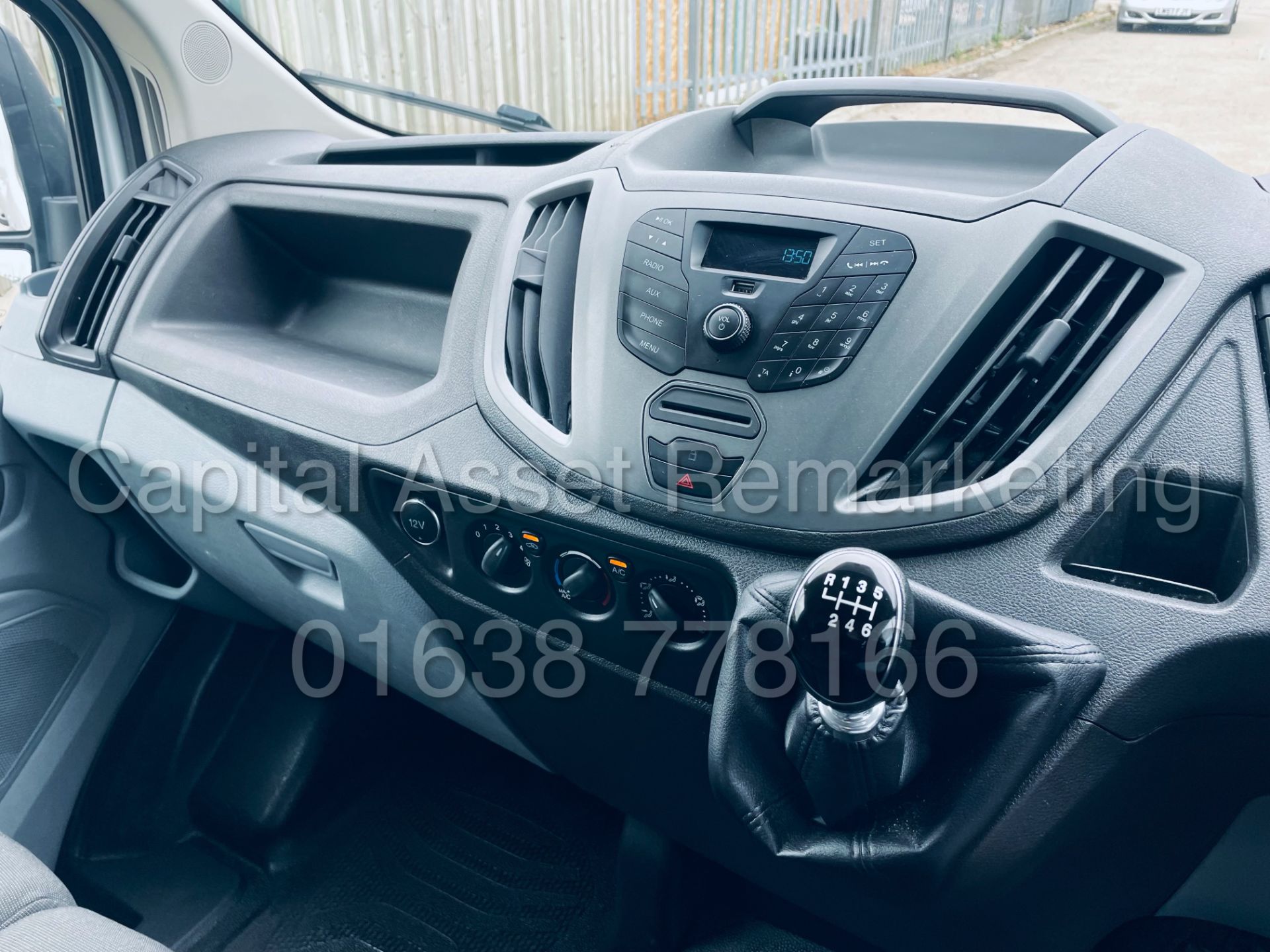 FORD TRANSIT 130 T350 *L4 - XLWB HI-ROOF* (2019 - EURO 6) '2.0 TDCI - 6 SPEED' (1 OWNER) *AIR CON* - Image 34 of 42