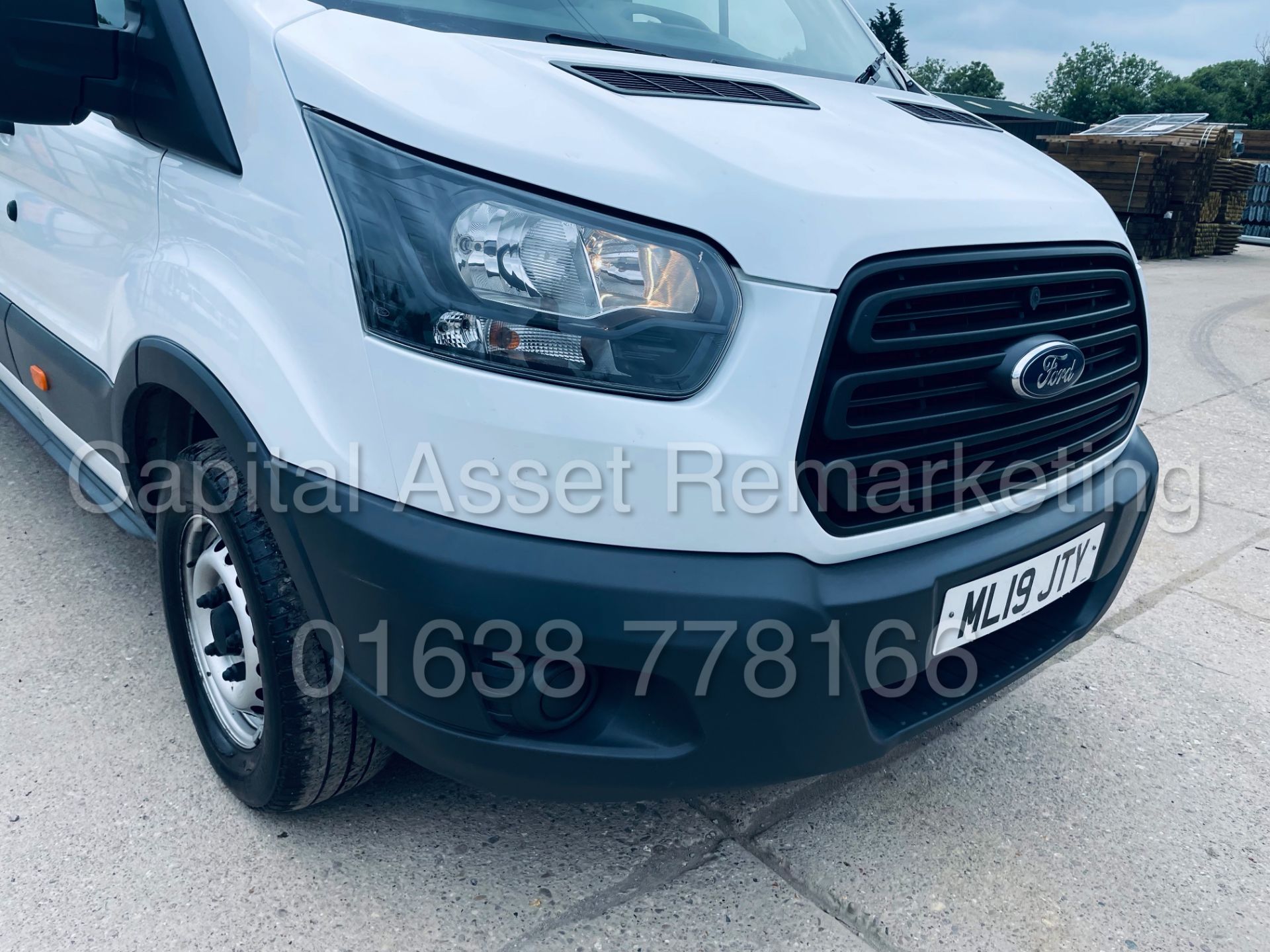 FORD TRANSIT 130 T350 *L4 - XLWB HI-ROOF* (2019 - EURO 6) '2.0 TDCI - 6 SPEED' (1 OWNER) *AIR CON* - Image 15 of 42