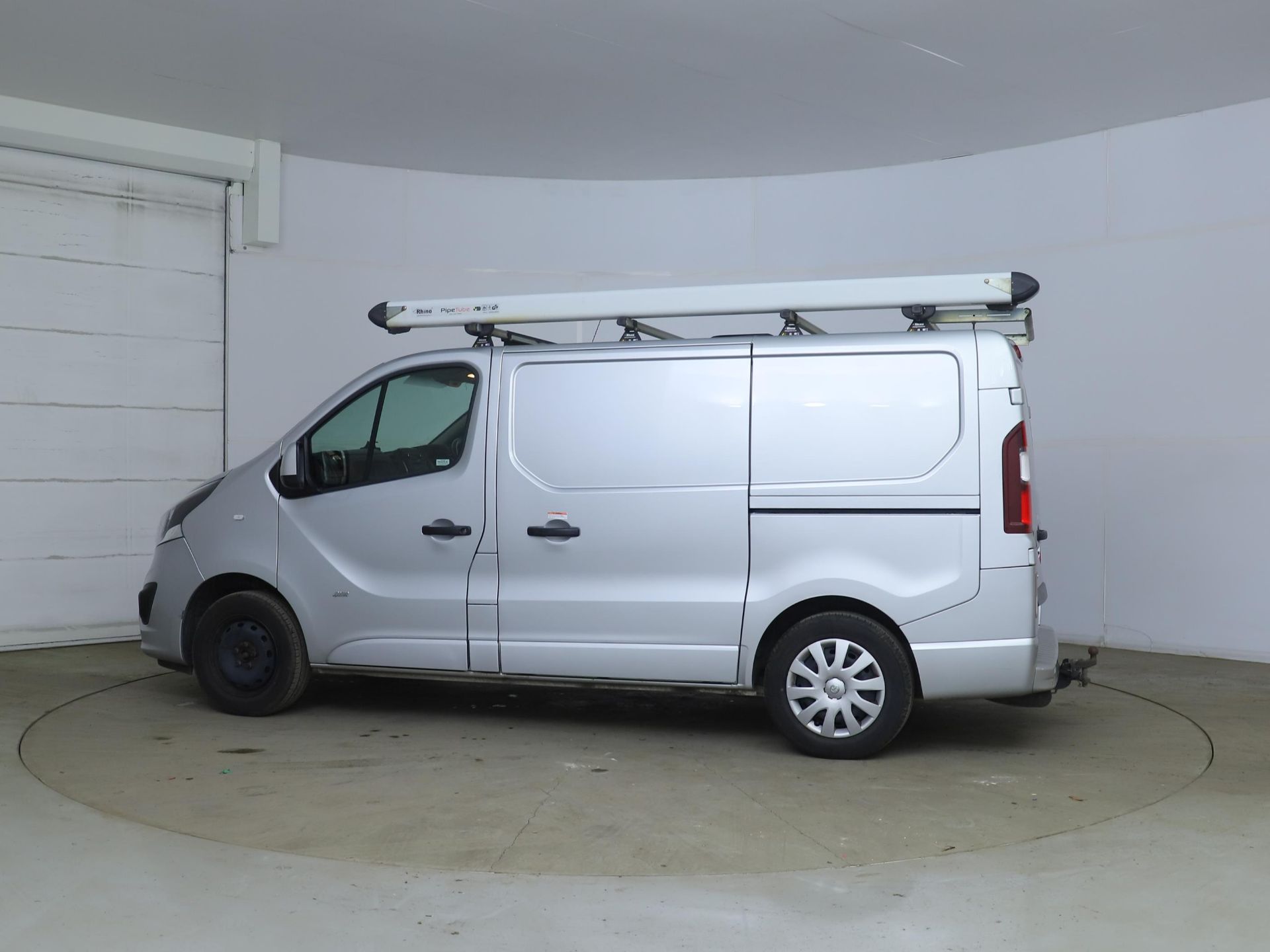 (On Sale) VAUXHALL VIVARO *SPORT* (67 REG - EURO 6) '1.6 CDTI BI-TURBO - STOP/START' *A/C* (1 OWNER) - Image 4 of 12