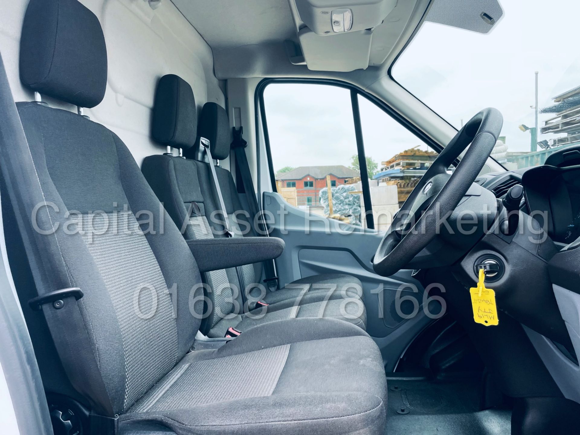 FORD TRANSIT 130 T350 *L4 - XLWB HI-ROOF* (2019 - EURO 6) '2.0 TDCI - 6 SPEED' (1 OWNER) *AIR CON* - Image 27 of 42