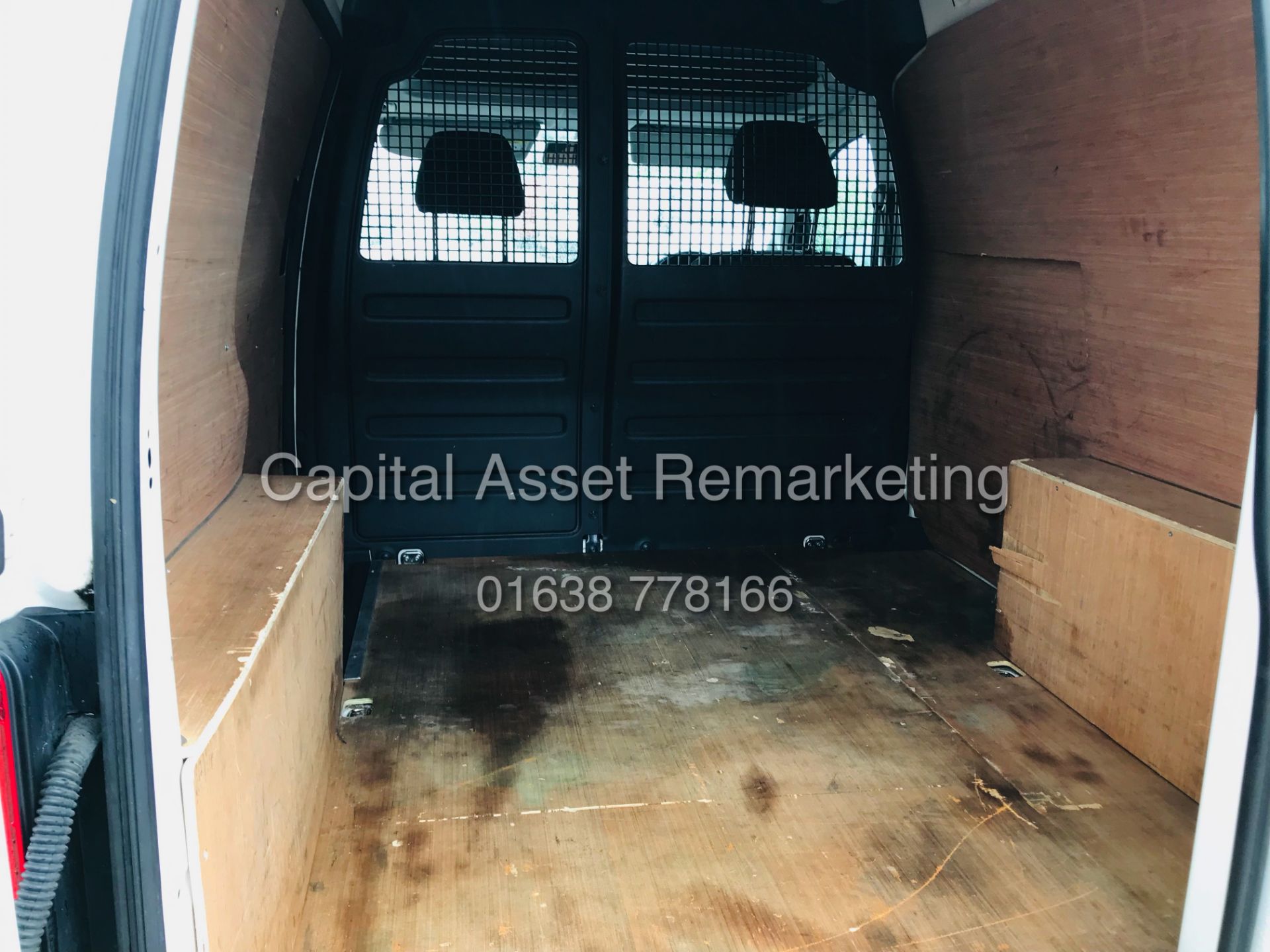 On Sale VOLKSWAGEN CADDY 2.0TDI "TRENDLINE" 1 OWNER (2019) *AC* CRUISE - ELEC PACK *EURO 6 / - Image 23 of 23