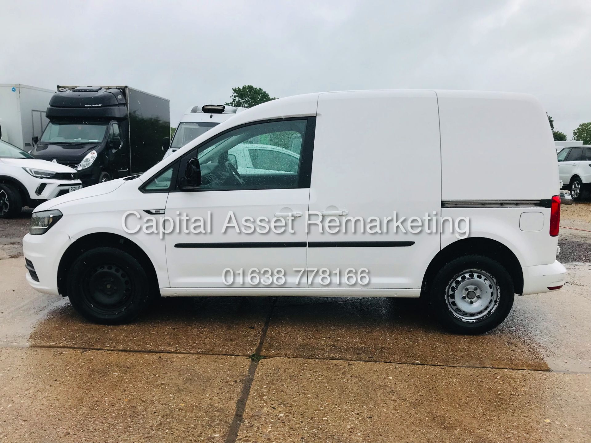 On Sale VOLKSWAGEN CADDY 2.0TDI "TRENDLINE" 1 OWNER (2019) *AC* CRUISE - ELEC PACK *EURO 6 / - Image 8 of 23