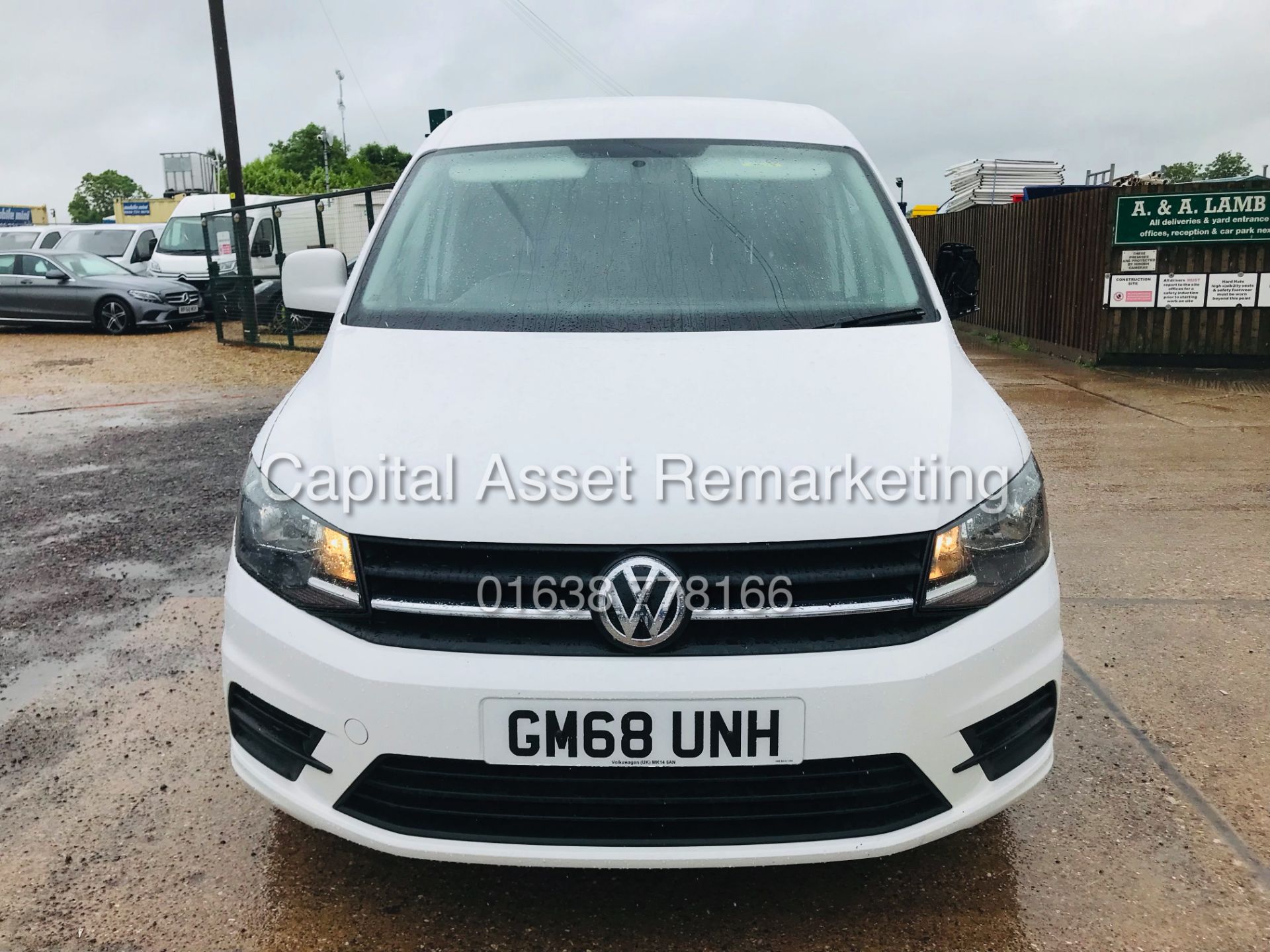 On Sale VOLKSWAGEN CADDY 2.0TDI "TRENDLINE" 1 OWNER (2019) *AC* CRUISE - ELEC PACK *EURO 6 / - Image 4 of 23