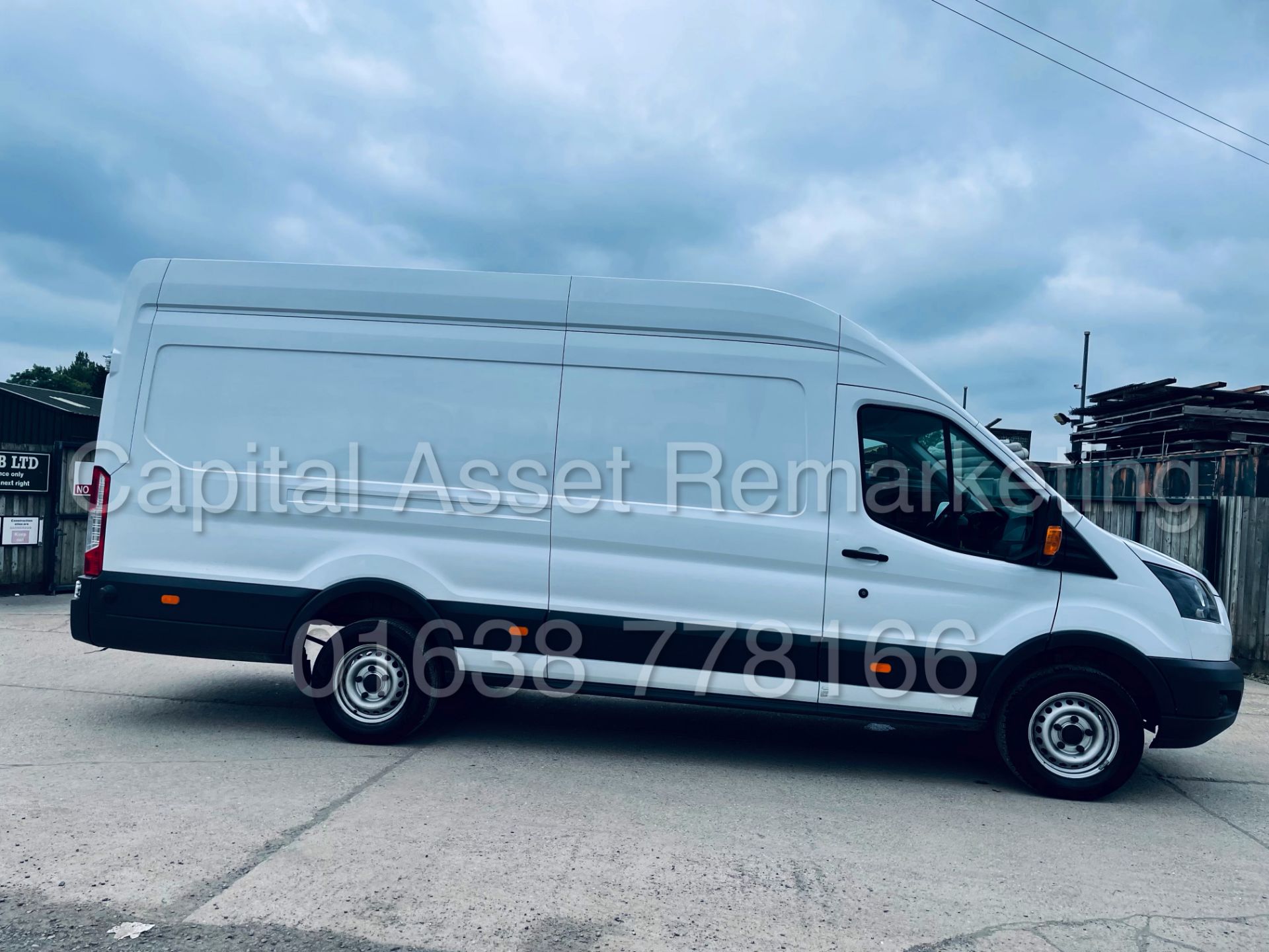 FORD TRANSIT 130 T350 *L4 - XLWB HI-ROOF* (2019 - EURO 6) '2.0 TDCI - 6 SPEED' (1 OWNER) *AIR CON* - Image 14 of 42