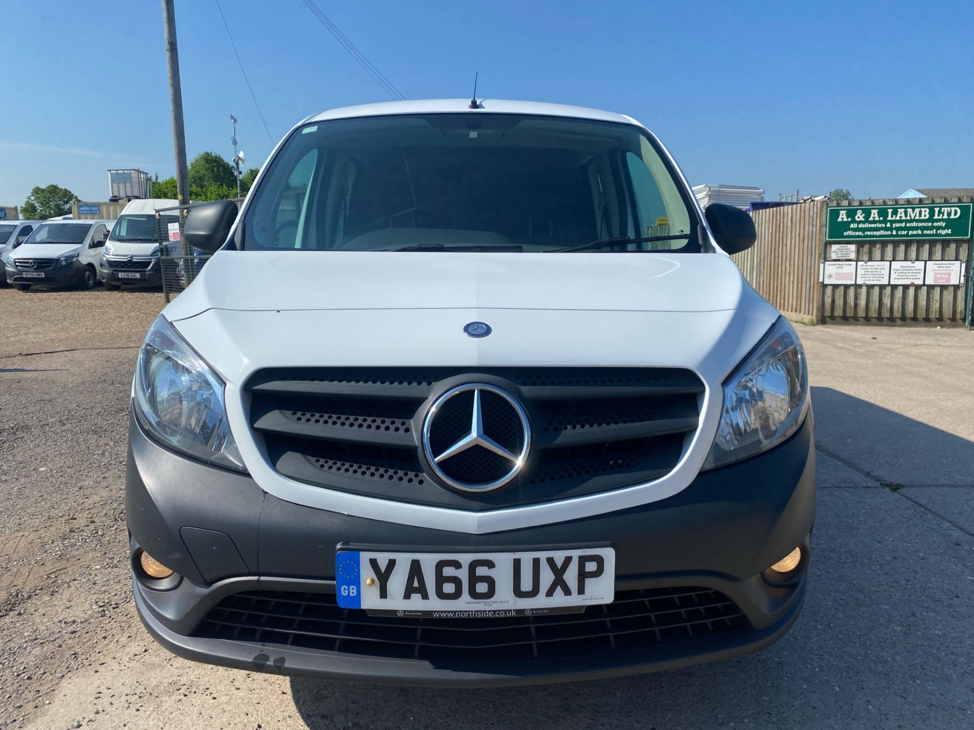 (On Sale) MERCEDES-BENZ CITAN 109 CDI *XLWB - 5 SETAER CREW VAN* (66 REG) *1 OWNER - FSH* (NO VAT) - Image 4 of 26