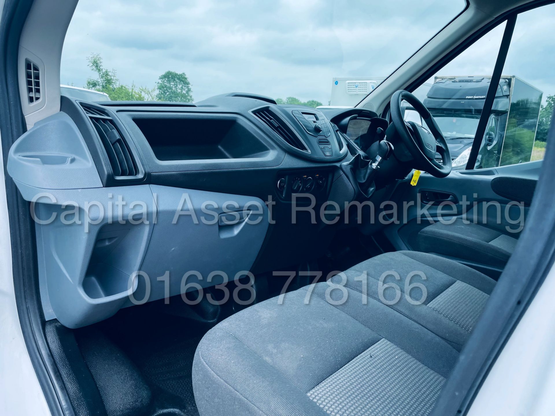 FORD TRANSIT 130 T350 *L4 - XLWB HI-ROOF* (2019 - EURO 6) '2.0 TDCI - 6 SPEED' (1 OWNER) *AIR CON* - Image 19 of 42