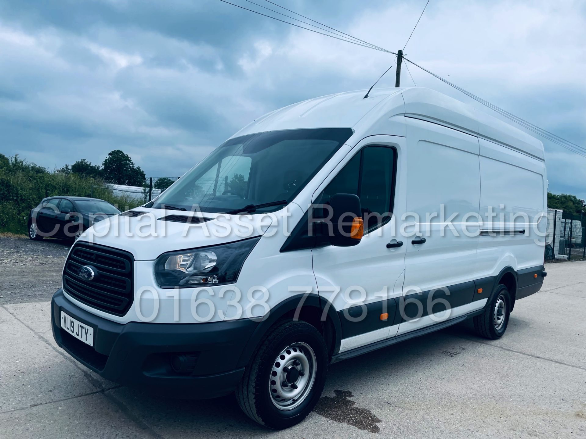 FORD TRANSIT 130 T350 *L4 - XLWB HI-ROOF* (2019 - EURO 6) '2.0 TDCI - 6 SPEED' (1 OWNER) *AIR CON* - Image 5 of 42