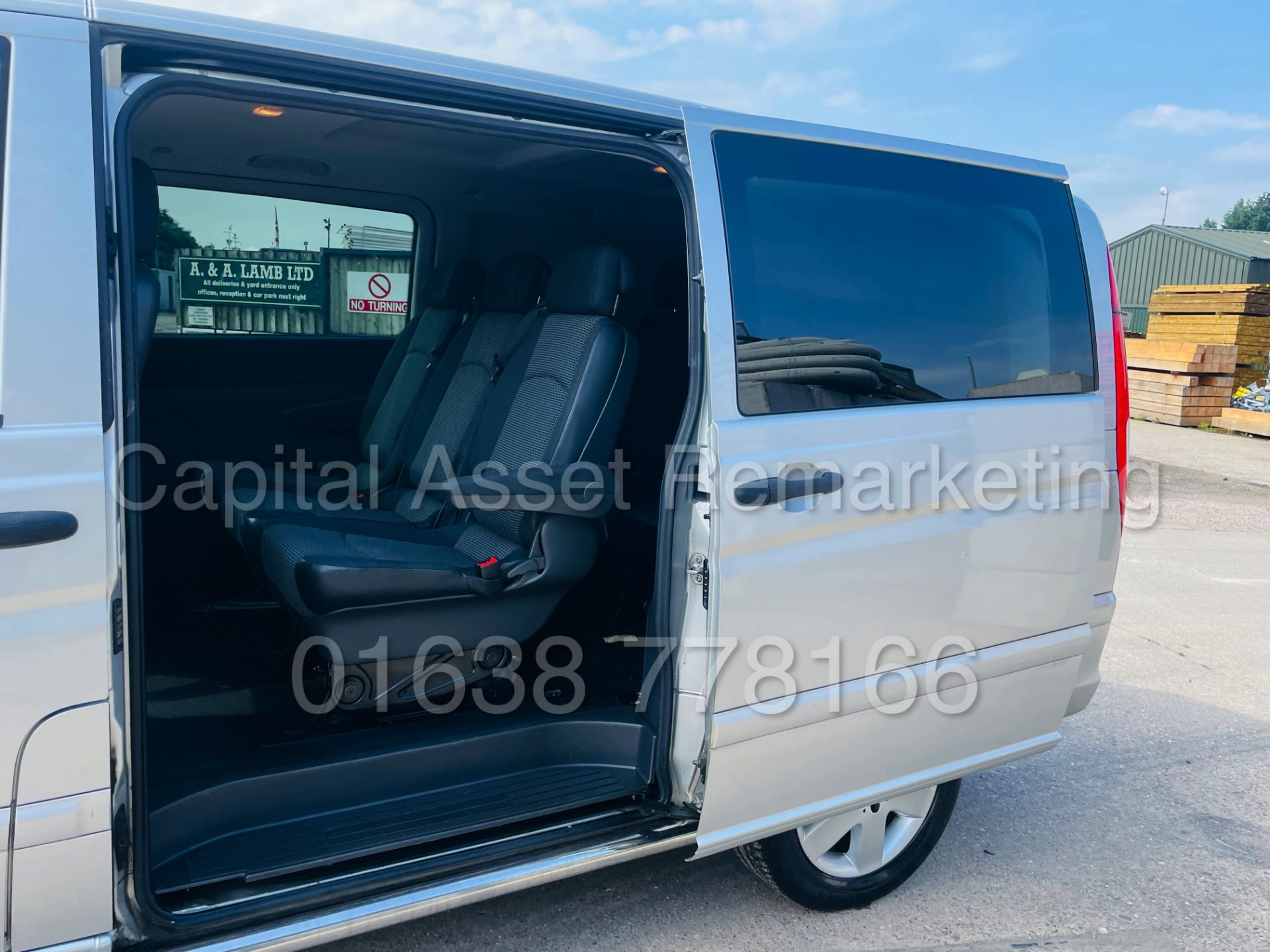 MERCEDES-BENZ VITO 116 CDI *8 SEATER DUALINER* (2014 MODEL) '160 BHP - A/C' *SPORT EDITION* (NO VAT) - Image 30 of 61