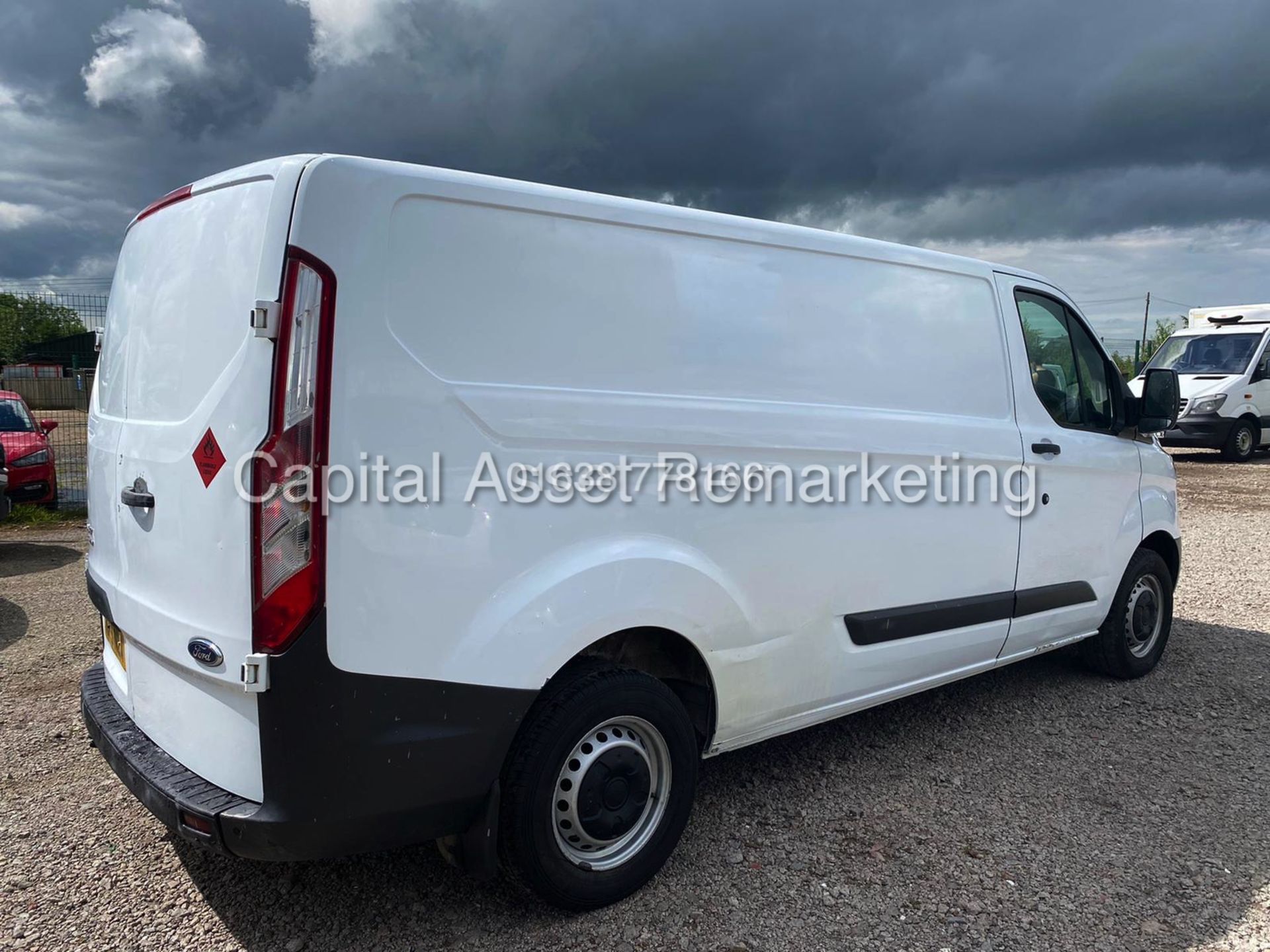 FORD TRANSIT CUSTOM 2.2TDCI 290 "ECO-TECH" 1 OWNER WITH HISTORY (15 REG) - Image 4 of 12