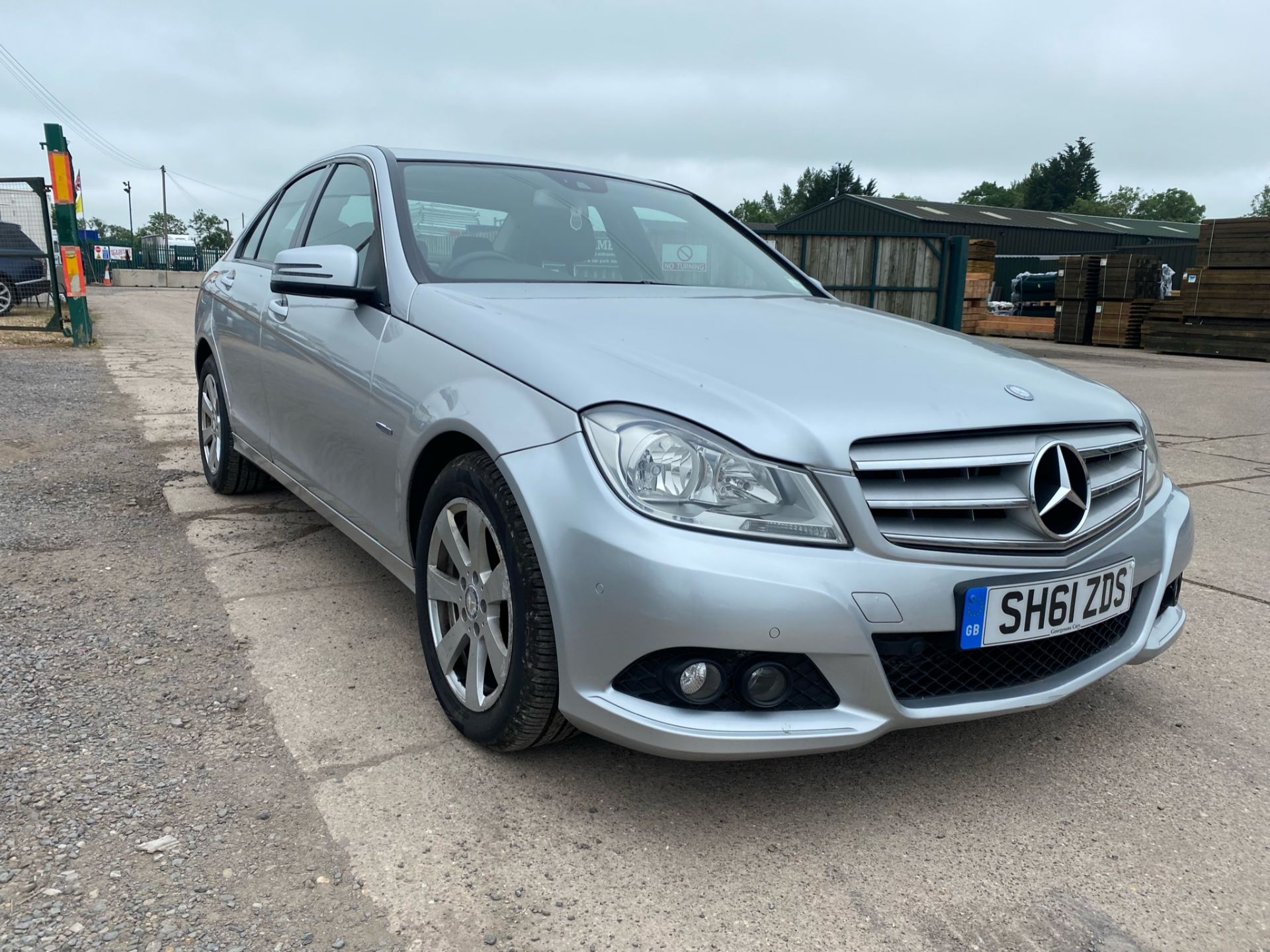 MERCEDES C220 CDI "BLUE EFFICIENCY" AUTO SPECIAL EQUIPMENT - 2012 MODEL -ONLY 77K MILES- LEATHER - Image 3 of 29