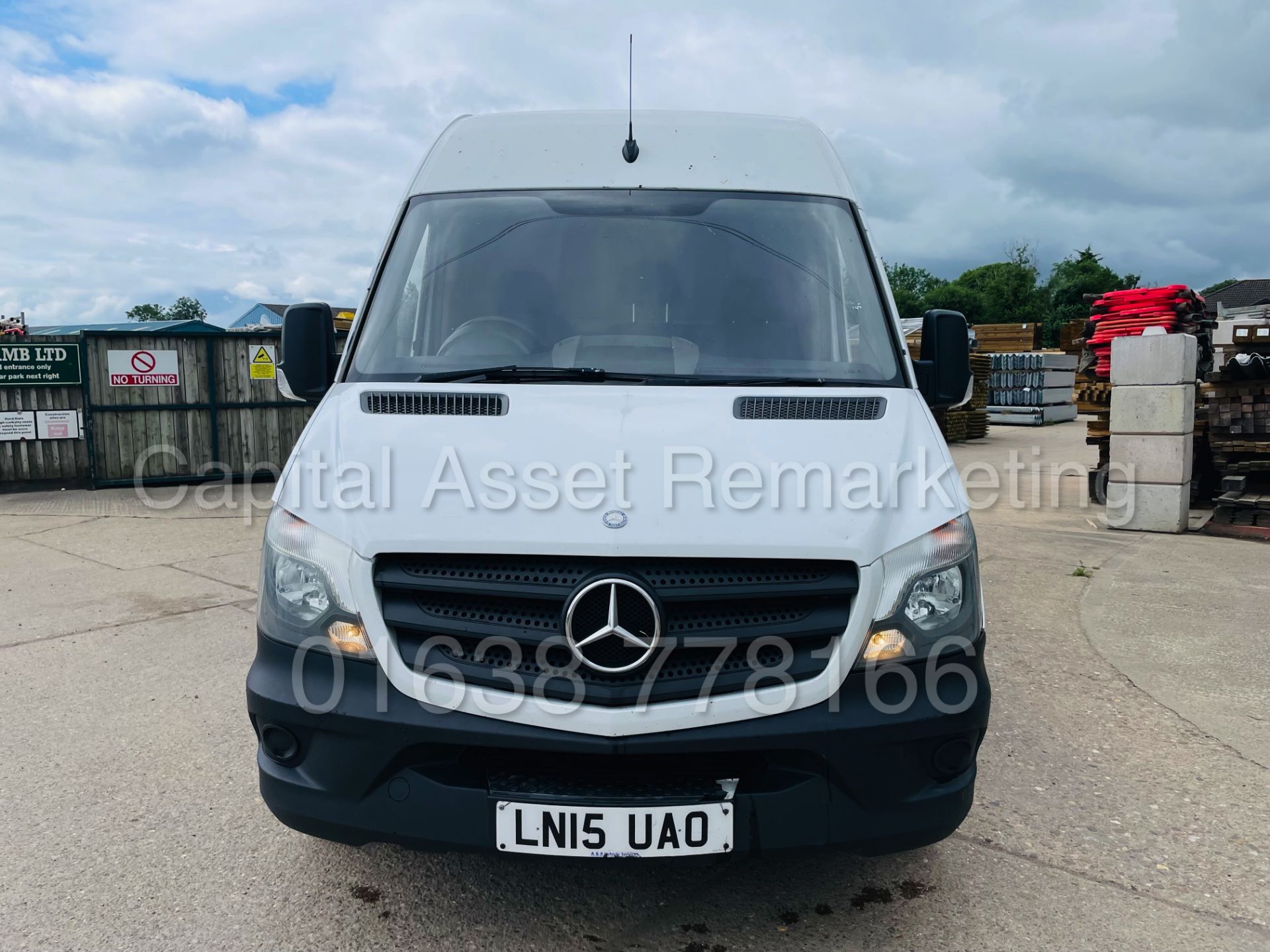 (On Sale) MERCEDES-BENZ SPRINTER 313 CDI *LWB HI-ROOF* (2015) '130 BHP - 6 SPEED' *CRUISE* (3500 KG) - Image 4 of 39