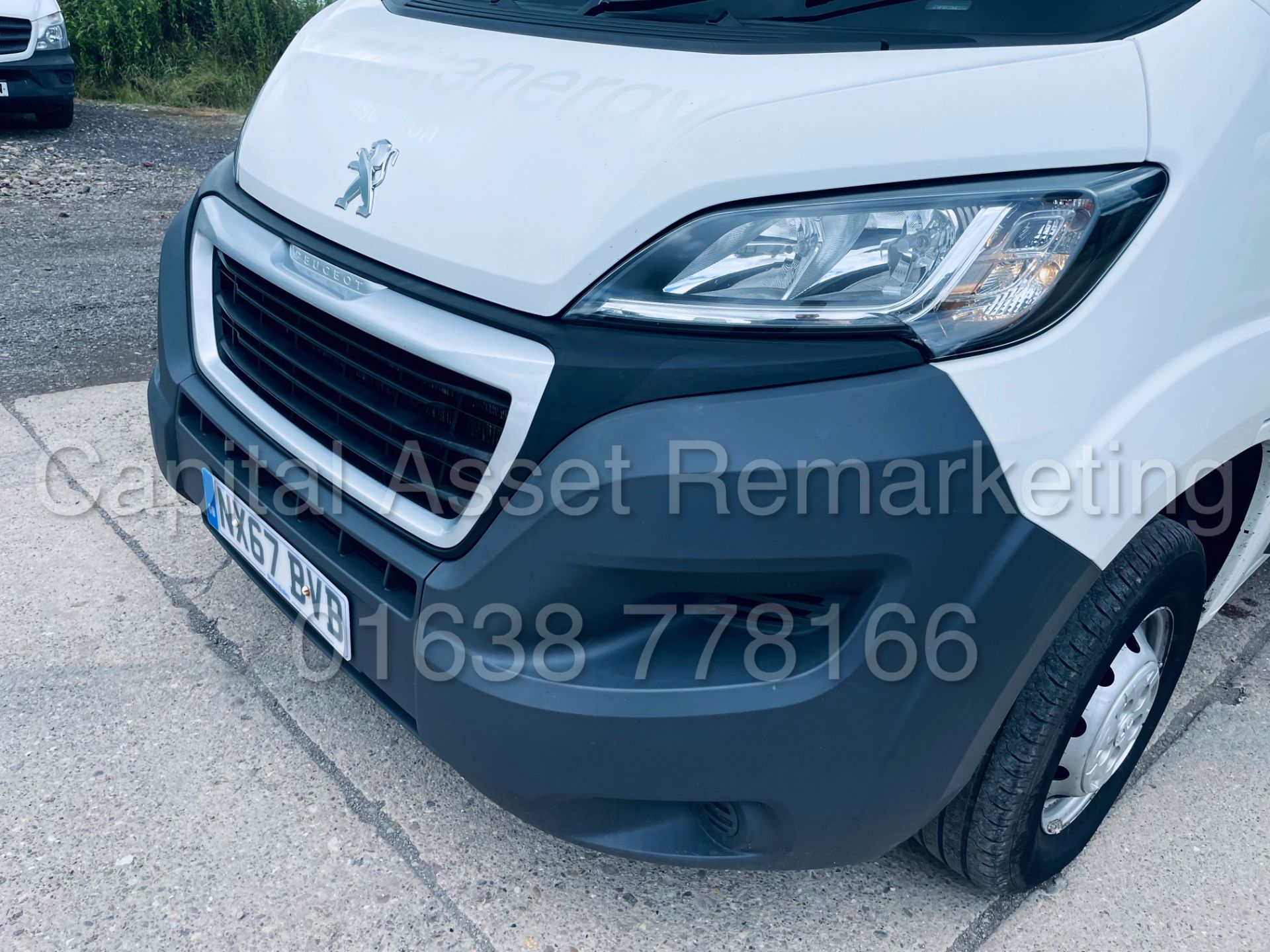 PEUGEOT BOXER 335 *LWB - LOW LOADER / LUTON BOX VAN* (2018 - EURO 6) '2.0 BLUE HDI -6 SPEED' *U-LEZ* - Image 16 of 41