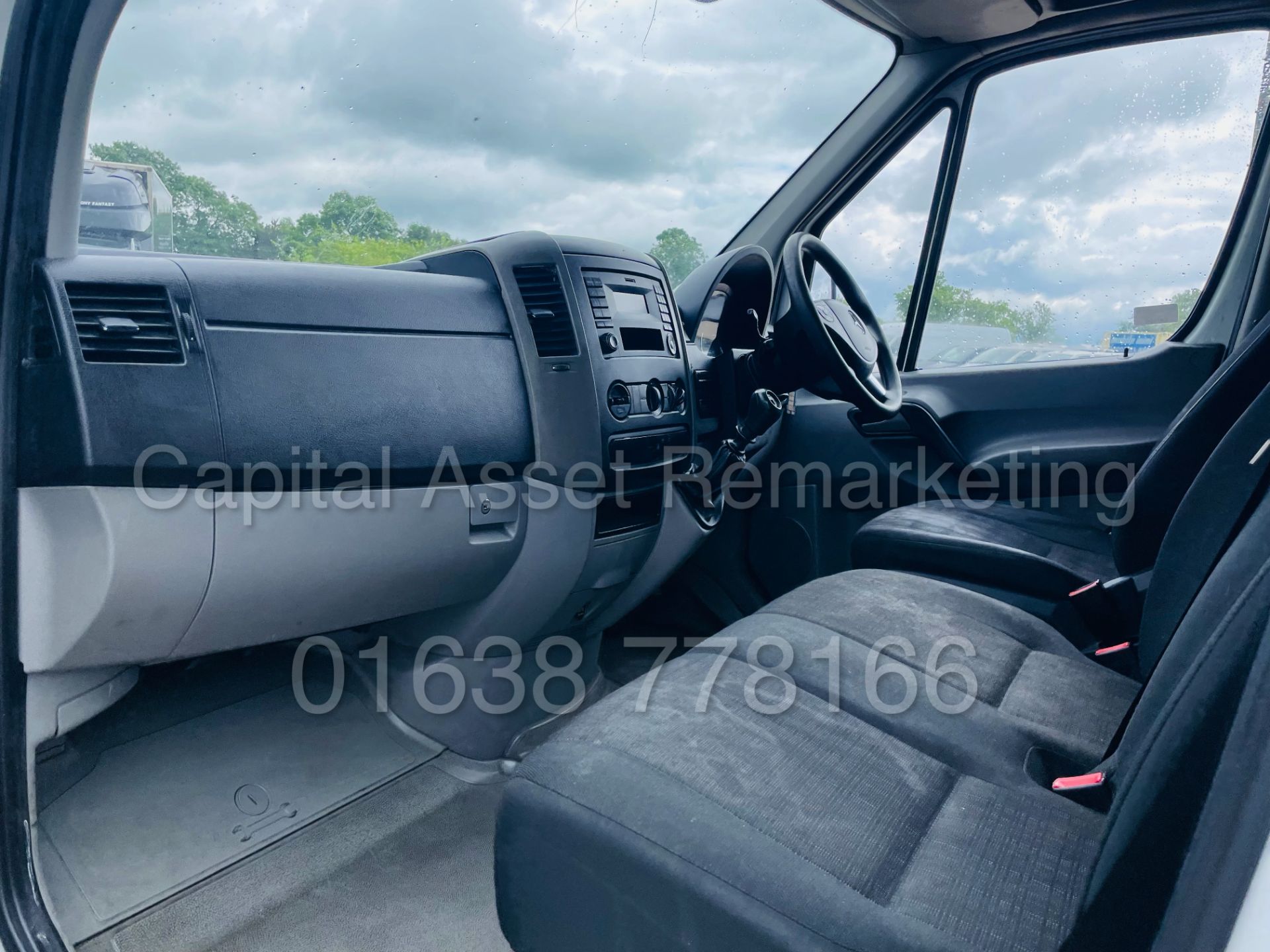 (On Sale) MERCEDES-BENZ SPRINTER 313 CDI *LWB HI-ROOF* (2015) '130 BHP - 6 SPEED' *CRUISE* (3500 KG) - Image 19 of 39