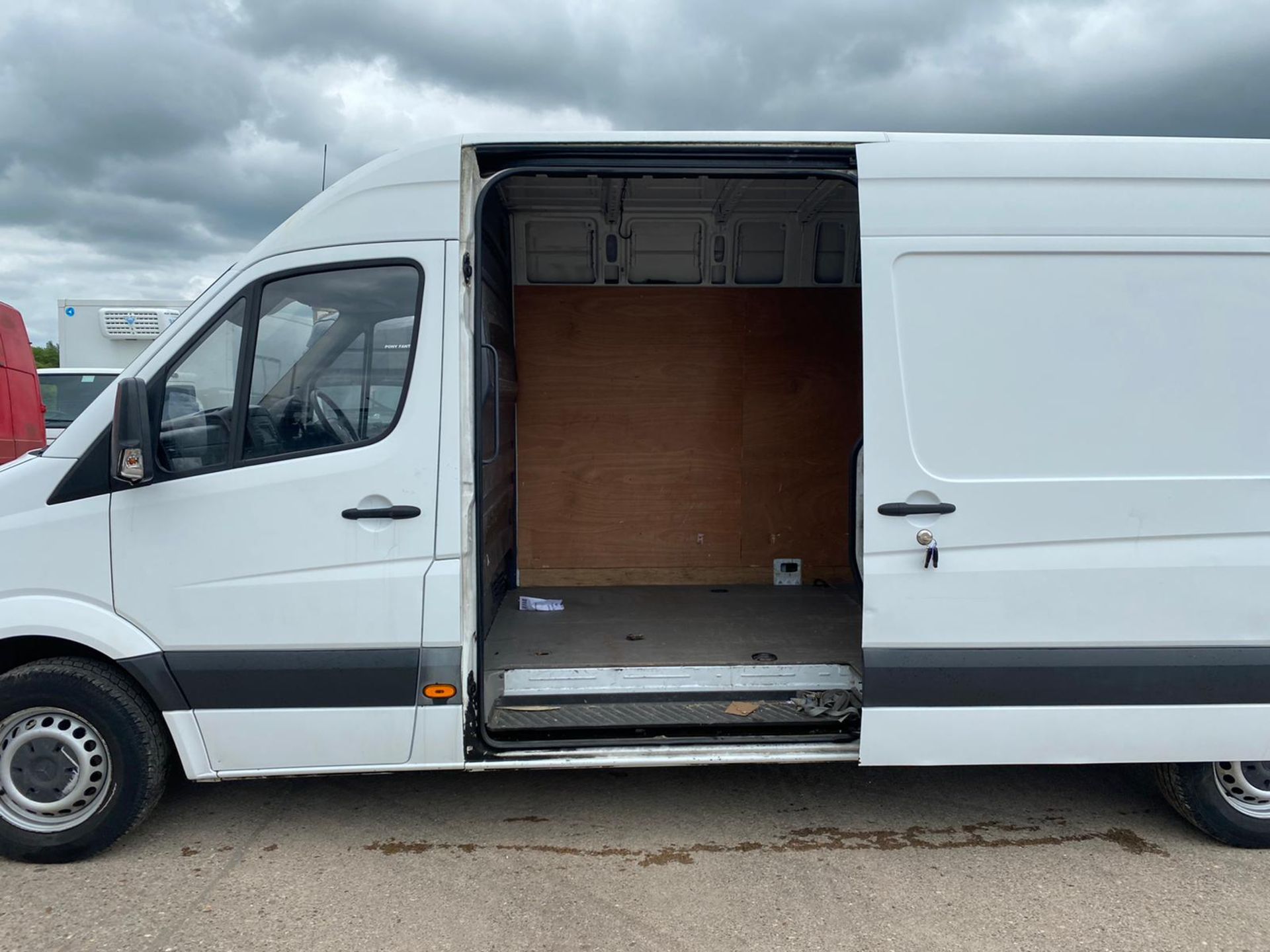 On Sale MERCEDES SPRINTER 313CDI LONG WHEEL BASE HIGH ROOF - 61 REG - ELEC PACK - CRUISE - LOOK!! - Image 4 of 12