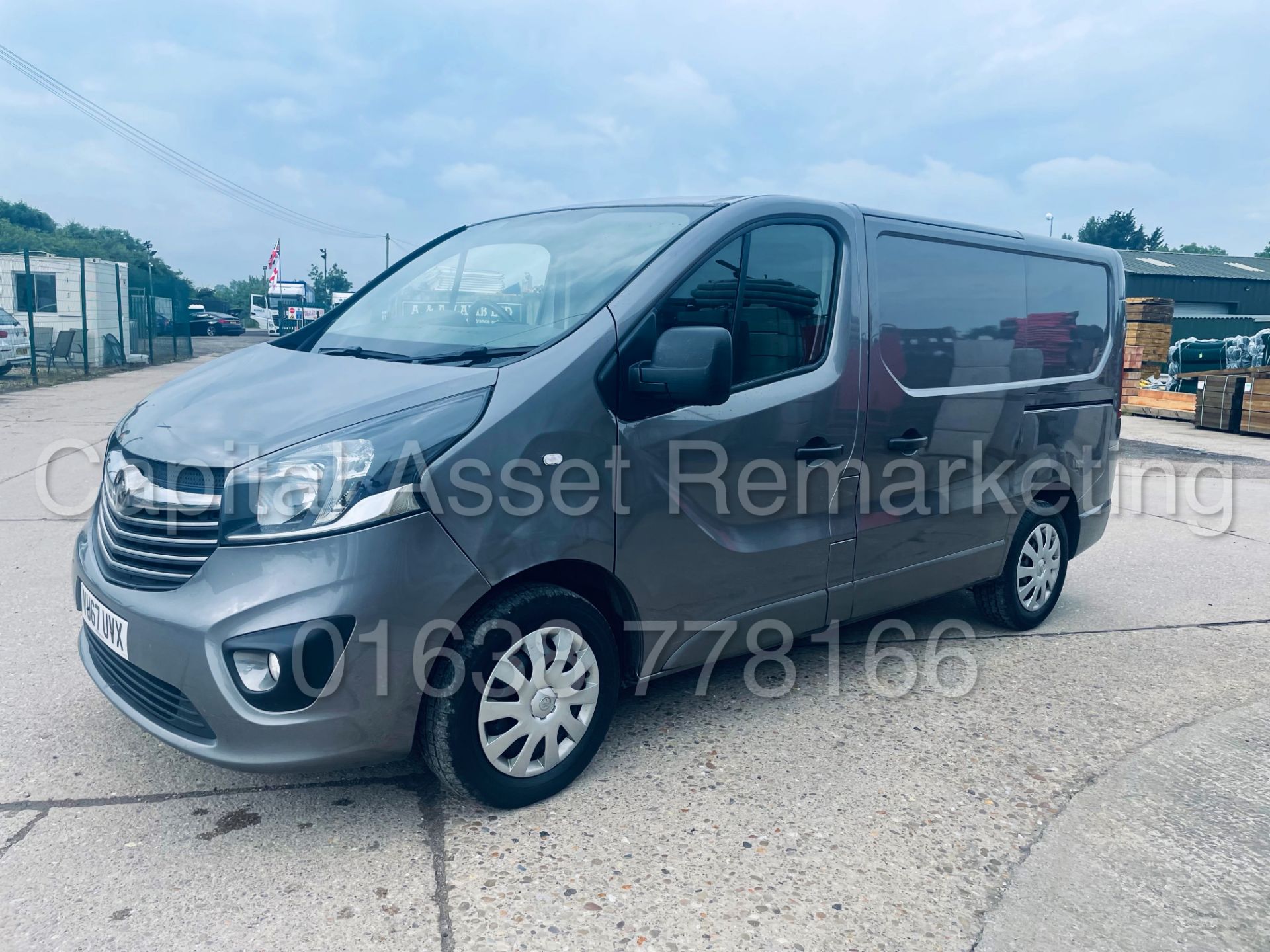 (On Sale) VAUXHALL VIVARO 2900 *SPORTIVE* (67 REG - EURO 6) '1.6 CDTI BI-TURBO - STOP/START' *A/C* - Image 6 of 39