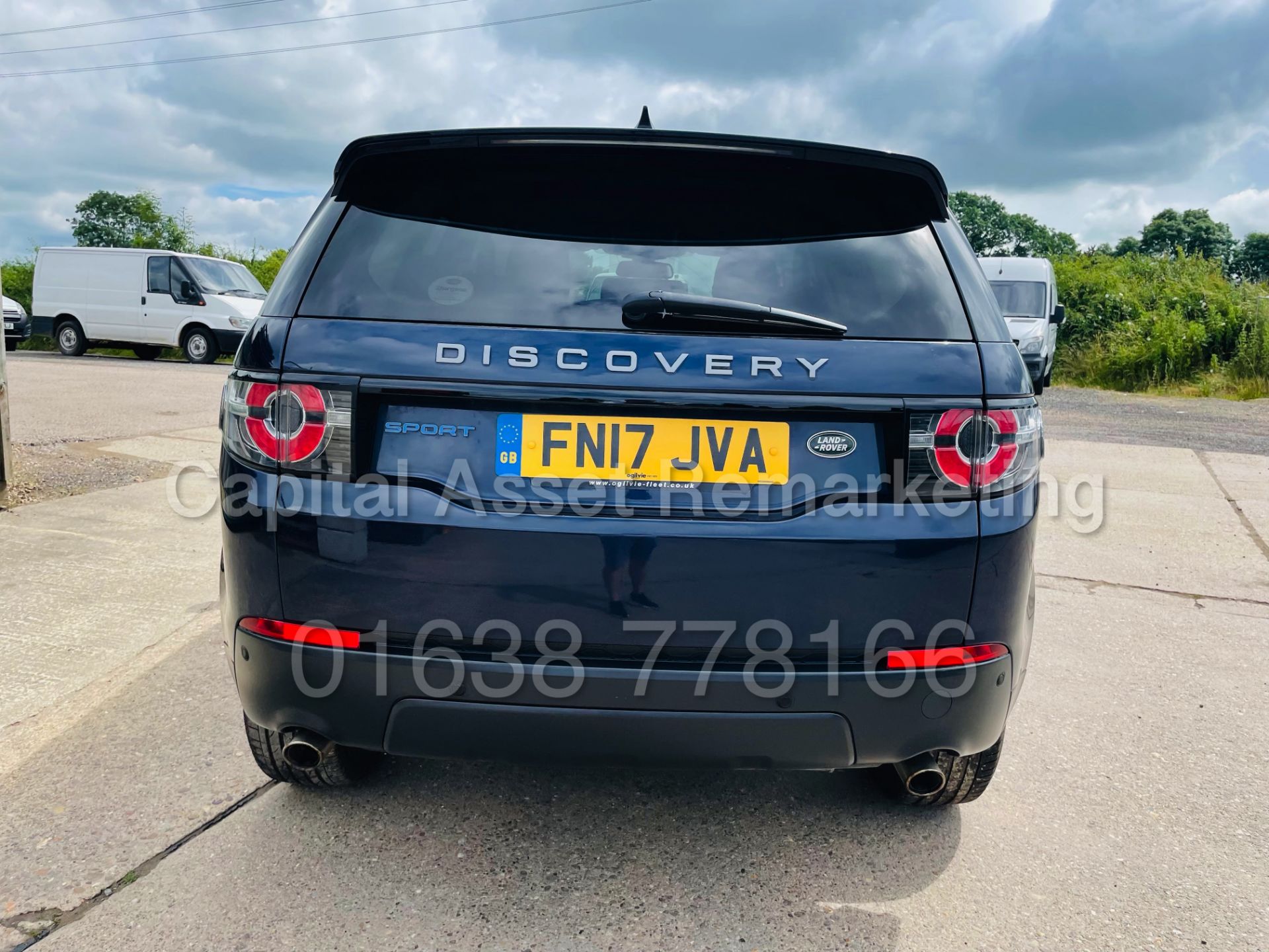 (On Sale) LAND ROVER DISCOVERY SPORT *SPECIAL EDITION* SUV (2017 - EURO 6) '2.0 TD4 - STOP/START' - Image 7 of 50