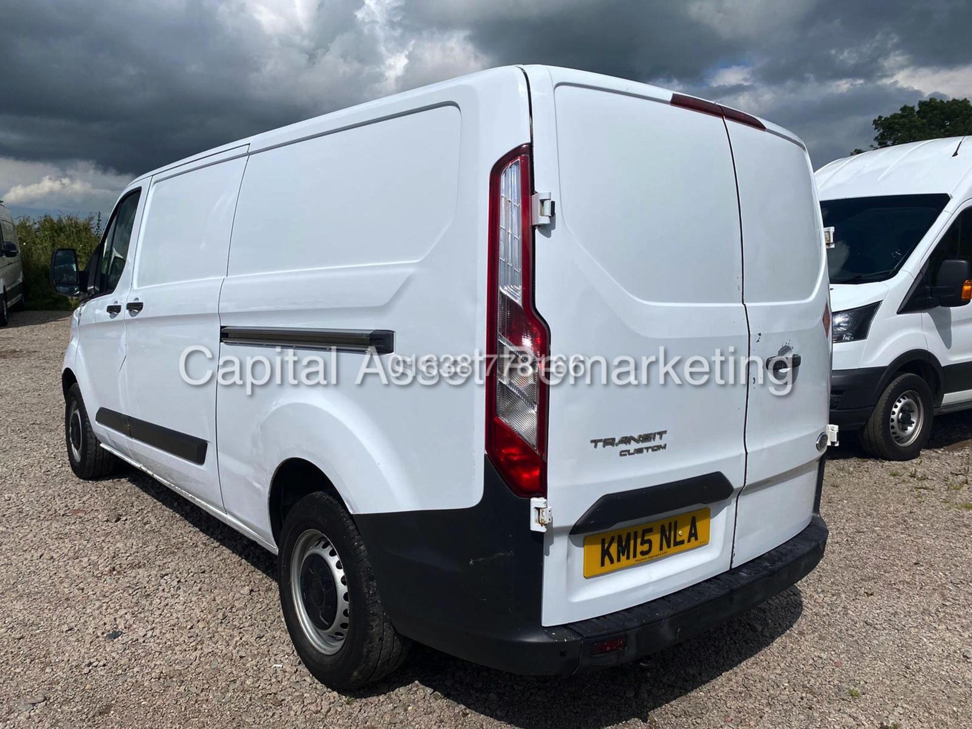 FORD TRANSIT CUSTOM 2.2TDCI 290 "ECO-TECH" 1 OWNER WITH HISTORY (15 REG) - Image 5 of 12