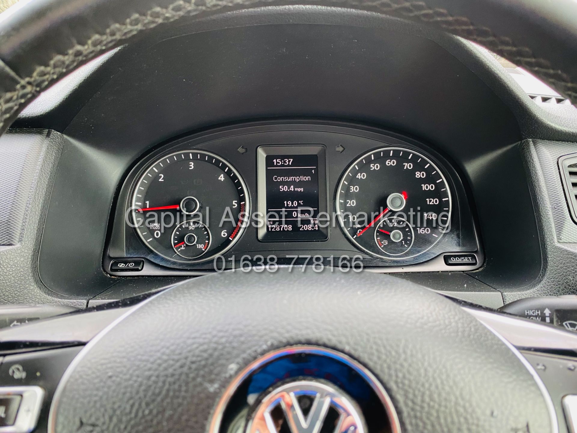 VW CADDY 2.0TDI (102) "TRENDLINE" (2019) REG - 1 KEEPER - AIR CON - START/STOP - FSH - HUGE SPEC!!! - Image 16 of 24