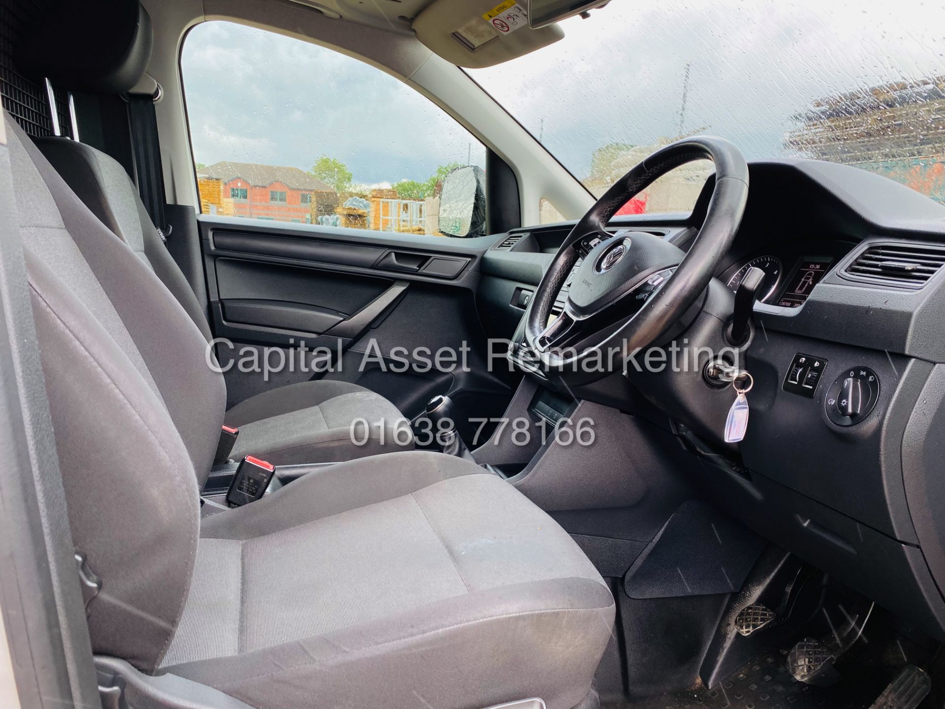 VW CADDY 2.0TDI (102) "TRENDLINE" (2019) REG - 1 KEEPER - AIR CON - START/STOP - FSH - HUGE SPEC!!! - Image 14 of 24