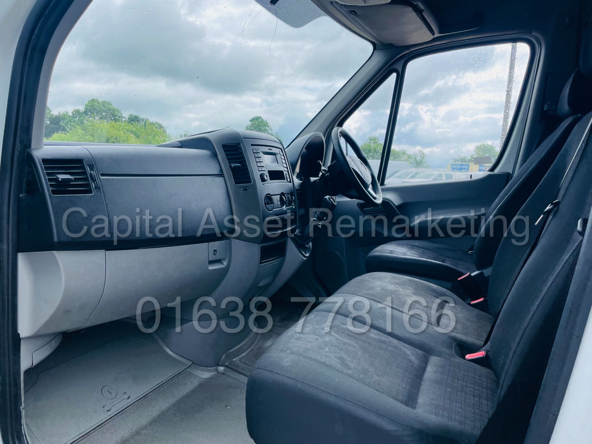 (On Sale) MERCEDES-BENZ SPRINTER 313 CDI *LWB HI-ROOF* (2015) '130 BHP - 6 SPEED' *CRUISE* (3500 KG) - Image 18 of 39