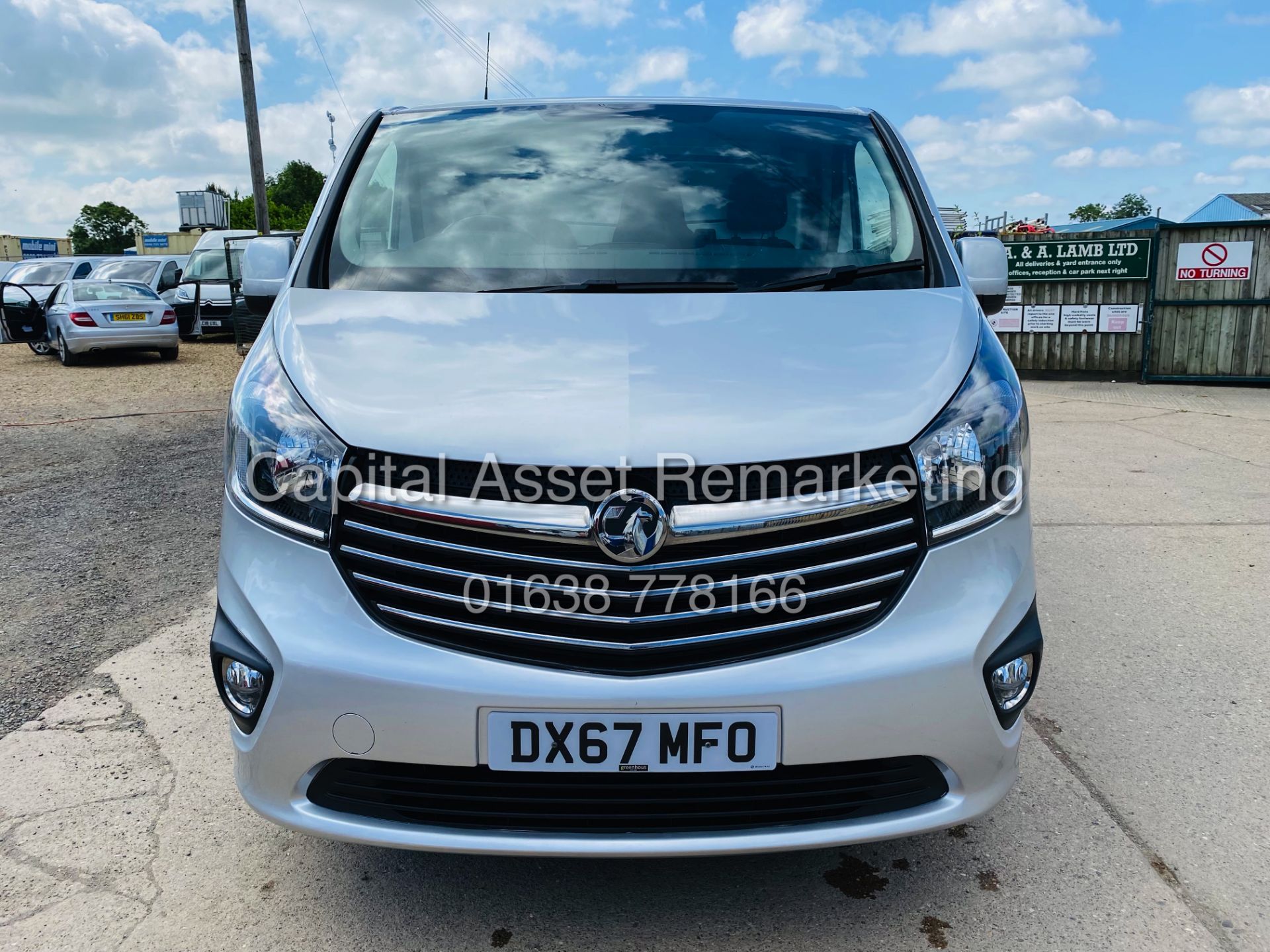 VAUXHALL VIVARO "SPORTIVE" CDTI 92018 MODEL) 1 OWNER FSH - AC - ELEC PACK - CRUISE - SILVER - Image 4 of 25