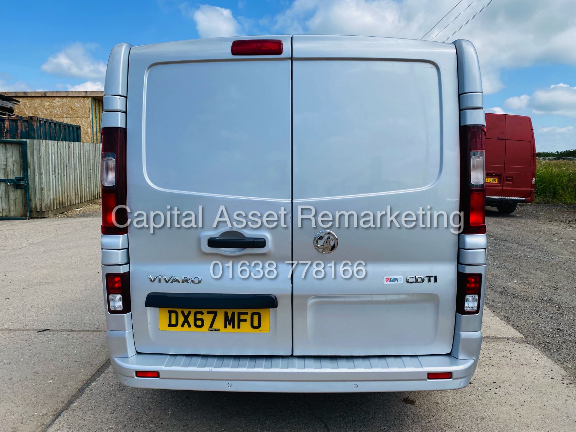 VAUXHALL VIVARO "SPORTIVE" CDTI 92018 MODEL) 1 OWNER FSH - AC - ELEC PACK - CRUISE - SILVER - Image 10 of 25