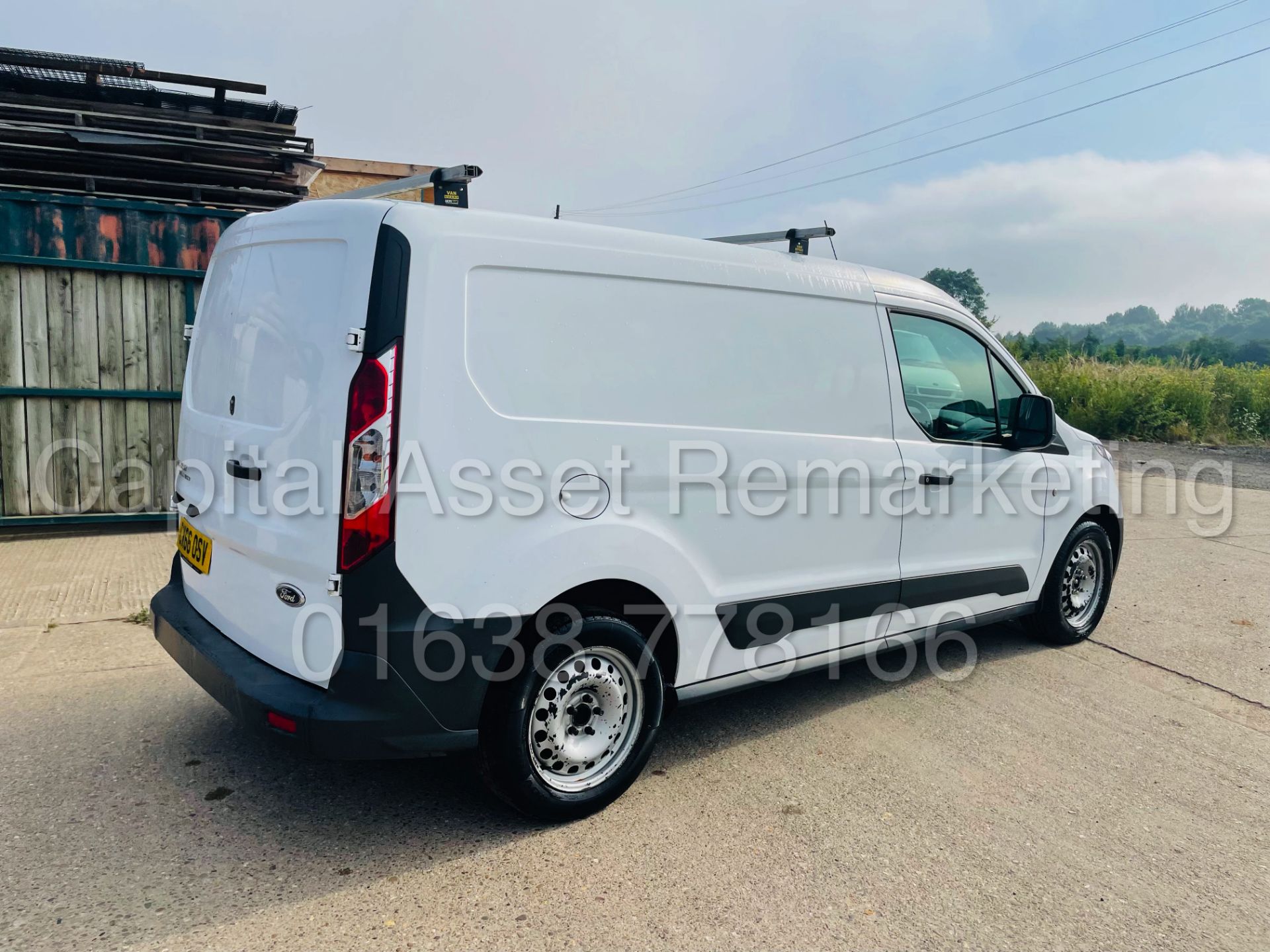 FORD TRANSIT CONNECT 240 *LWB - PANEL VAN* (2017 - EURO 6) '1.5 TDCI - 100 BHP' *U-LEZ* (NO VAT) - Image 13 of 37