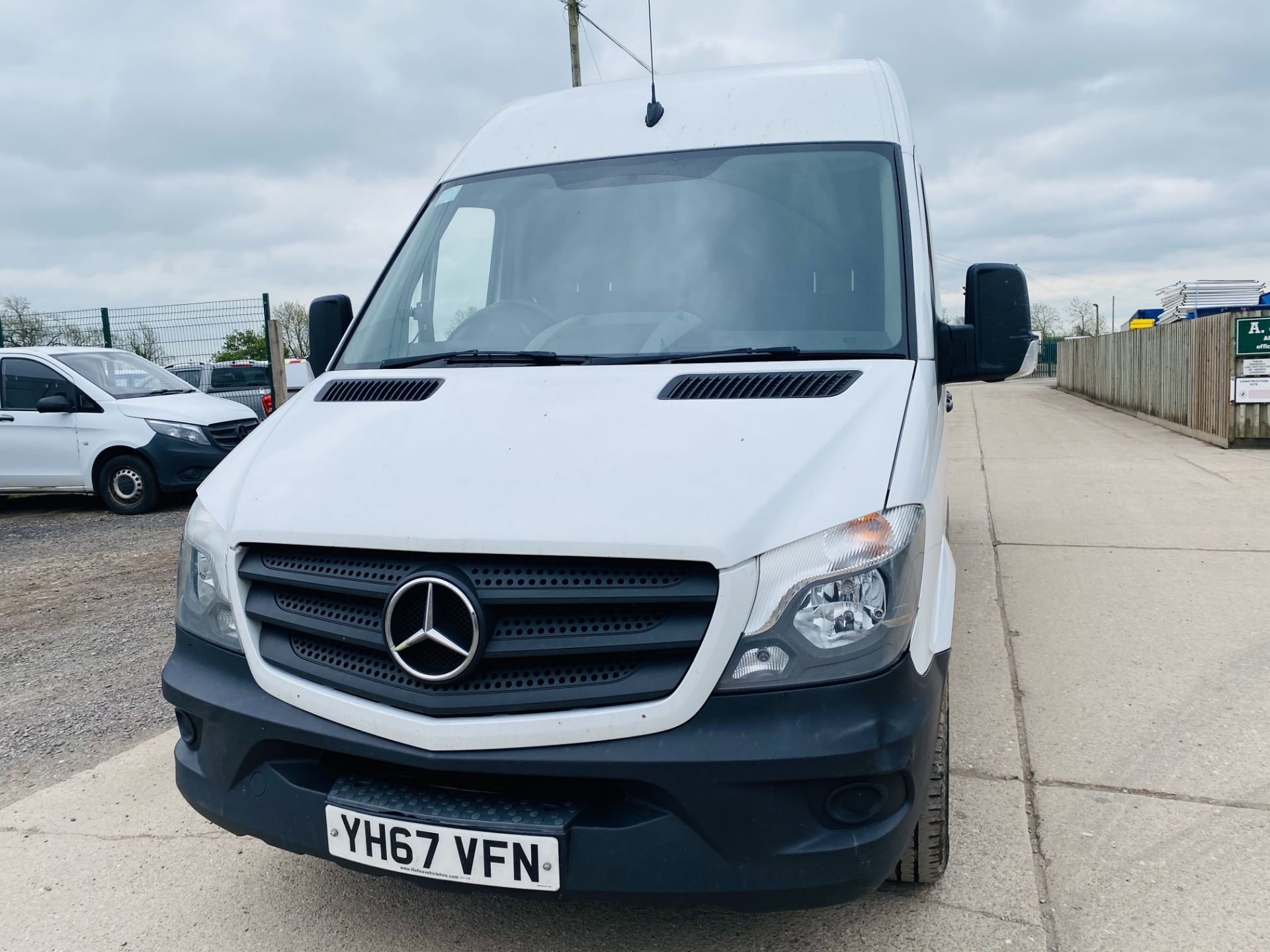 ON SALE MERCEDES SPRINTER 314CDI "LWB" HIGH ROOF WITH REAR ELECTRIC TAIL LIFT - 1 OWNER - FSH - Image 6 of 19