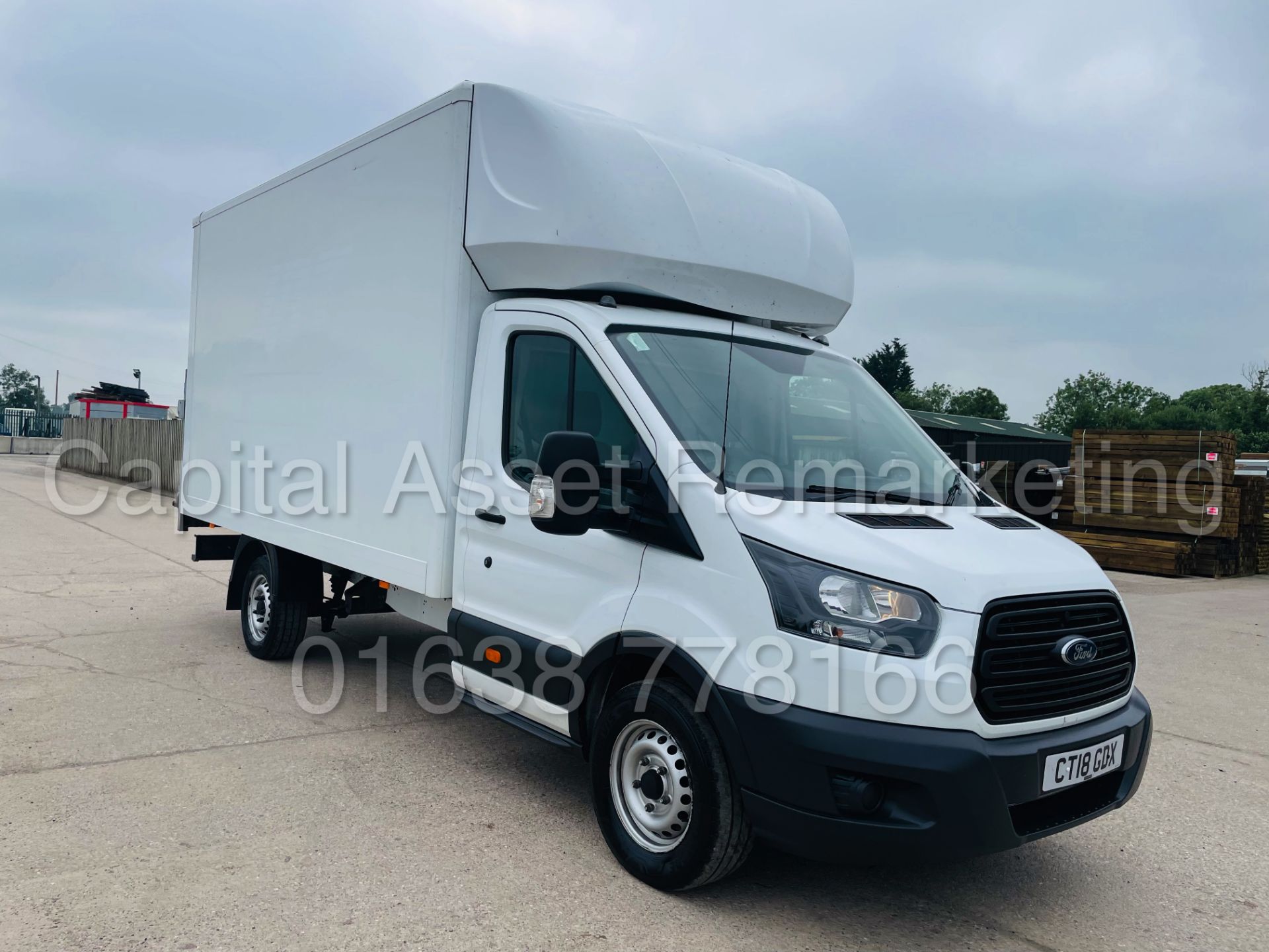 FORD TRANSIT T350 *LWB -LUTON / BOX VAN* (2018 - EURO 6) '2.0 TDCI - 130 BHP - 6 SPEED' *TAIL-LIFT* - Image 3 of 45