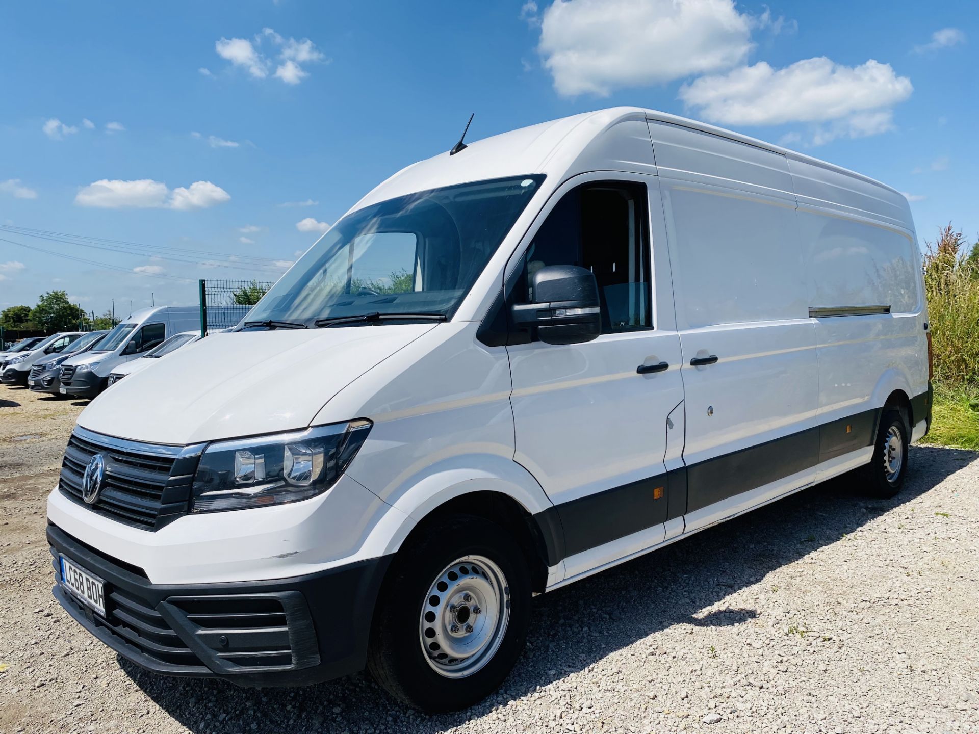 ON SALE VOLKSWAGEN CRAFTER CR35 2.0TDI "LWB" "TRENDLINE" 2019 MODEL - 1 KEEPER - 98K MILES - LOOK!! - Image 5 of 13