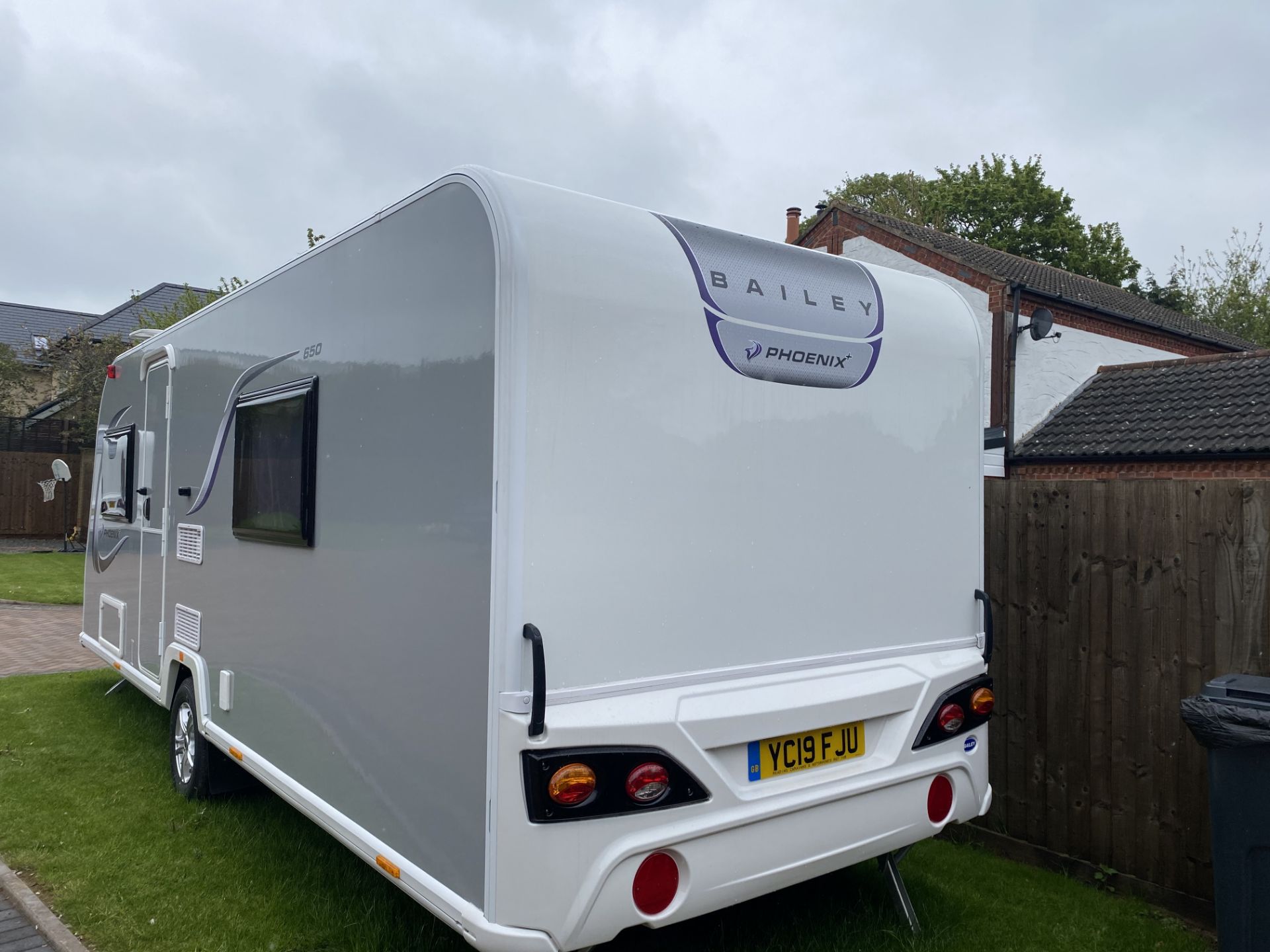 BAILEY PHOENIX 650 "5 BERTH TOURING CARAVAN "2021 UNUSED" - ALLOYS - TOP SPEC - LOOK!! - Image 4 of 24