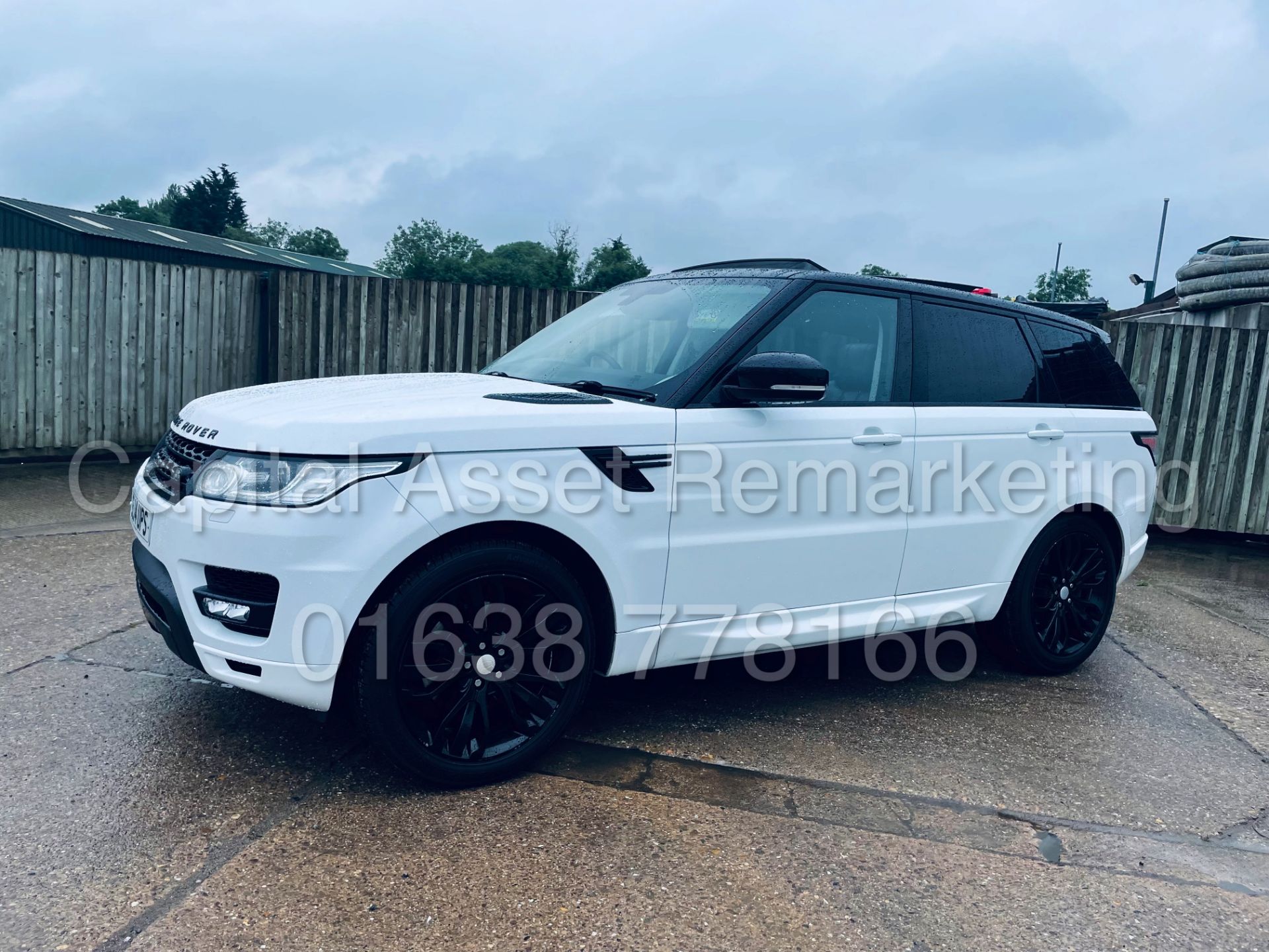 On Sale RANGE ROVER SPORT *SPECIAL EDITION* (2014) '3.0 TDV6 - AUTO' *SAT NAV & PAN ROOF* (TOP SPEC) - Image 3 of 54