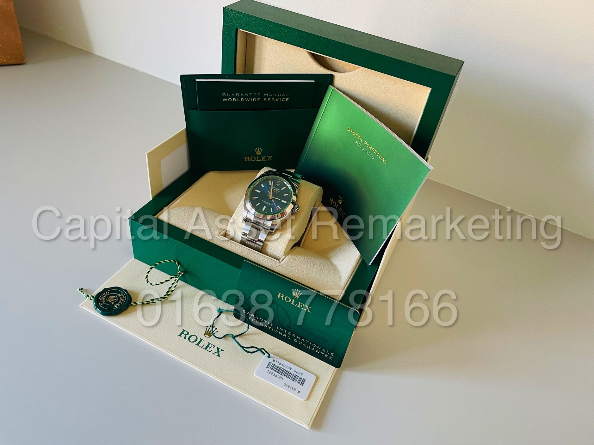 (On Sale) ROLEX MILGAUSS 40MM *OYSTER STEEL* (2021 - BRAND NEW / UNWORN) *GREAT INVESTMENT* (NO VAT) - Image 4 of 13