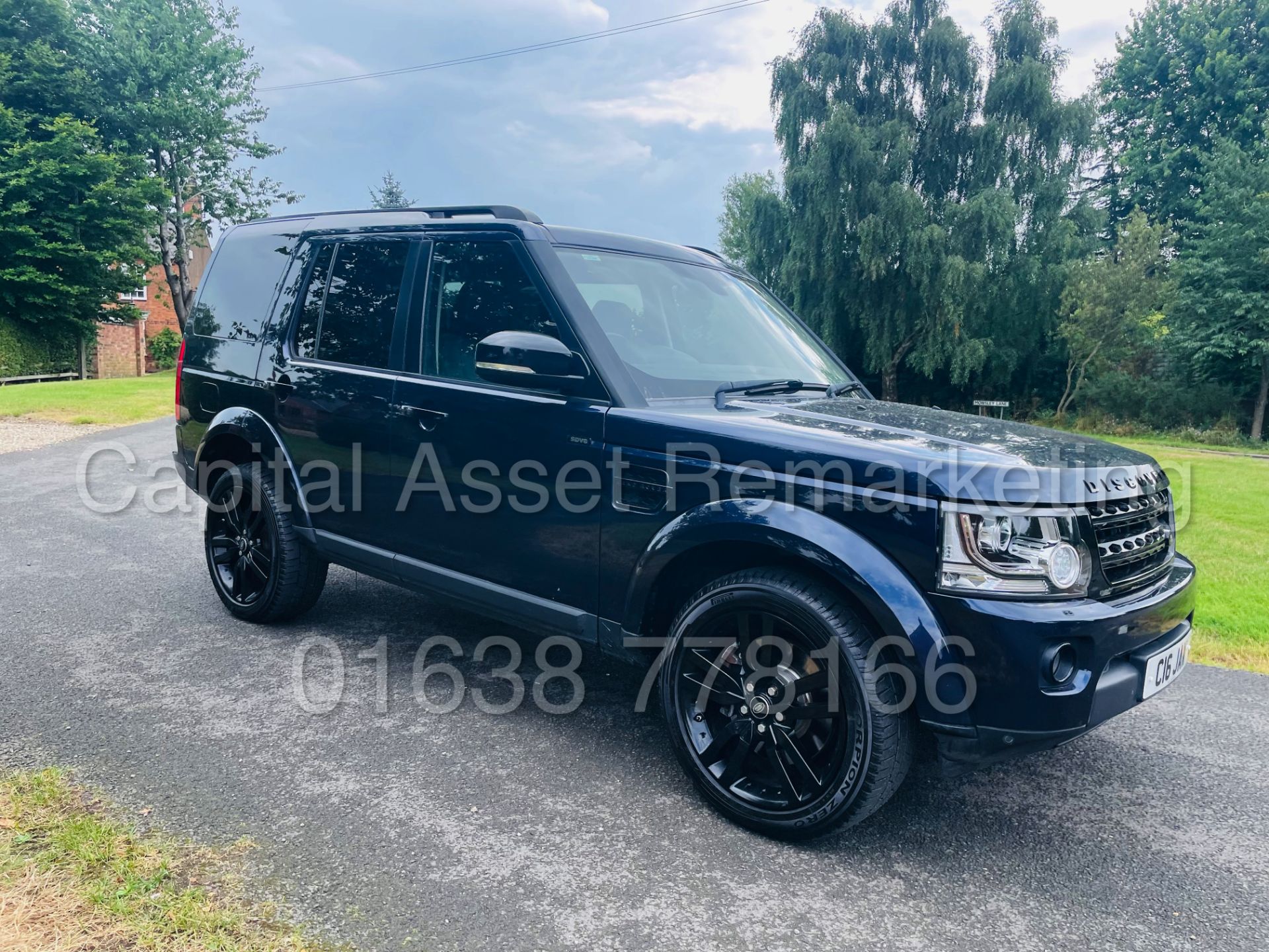 LAND ROVER DISCOVERY 4 *HSE* 7 SEATER SUV (2014 - NEW MODEL) '3.0 SDV6 - 255 BHP - 8 SPEED AUTO' - Image 2 of 61