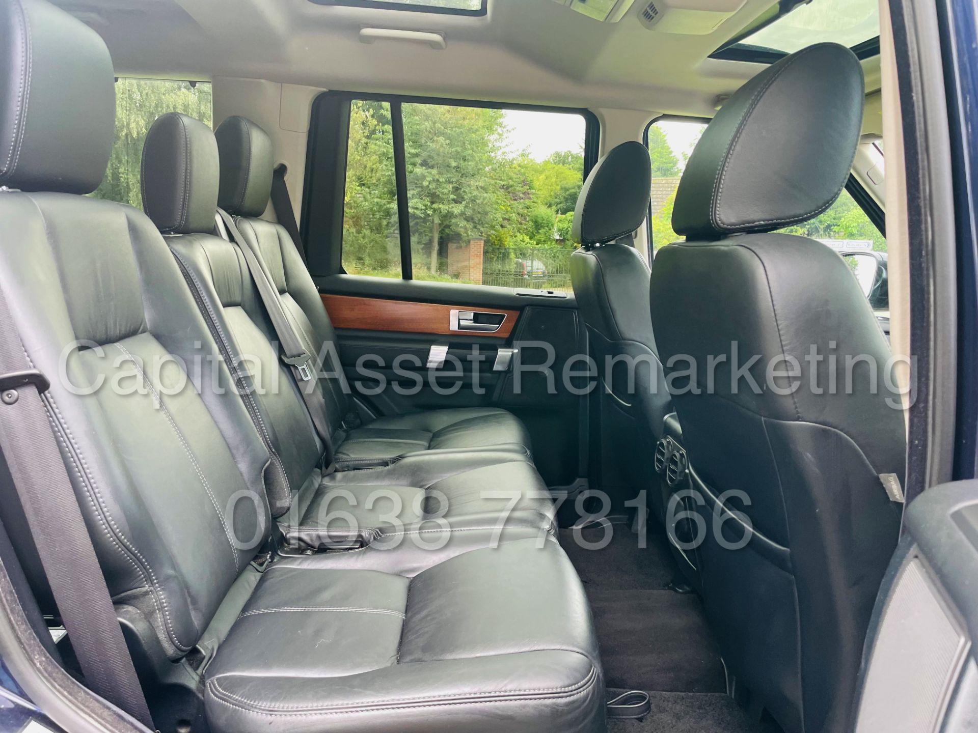 LAND ROVER DISCOVERY 4 *HSE* 7 SEATER SUV (2014 - NEW MODEL) '3.0 SDV6 - 255 BHP - 8 SPEED AUTO' - Image 35 of 61