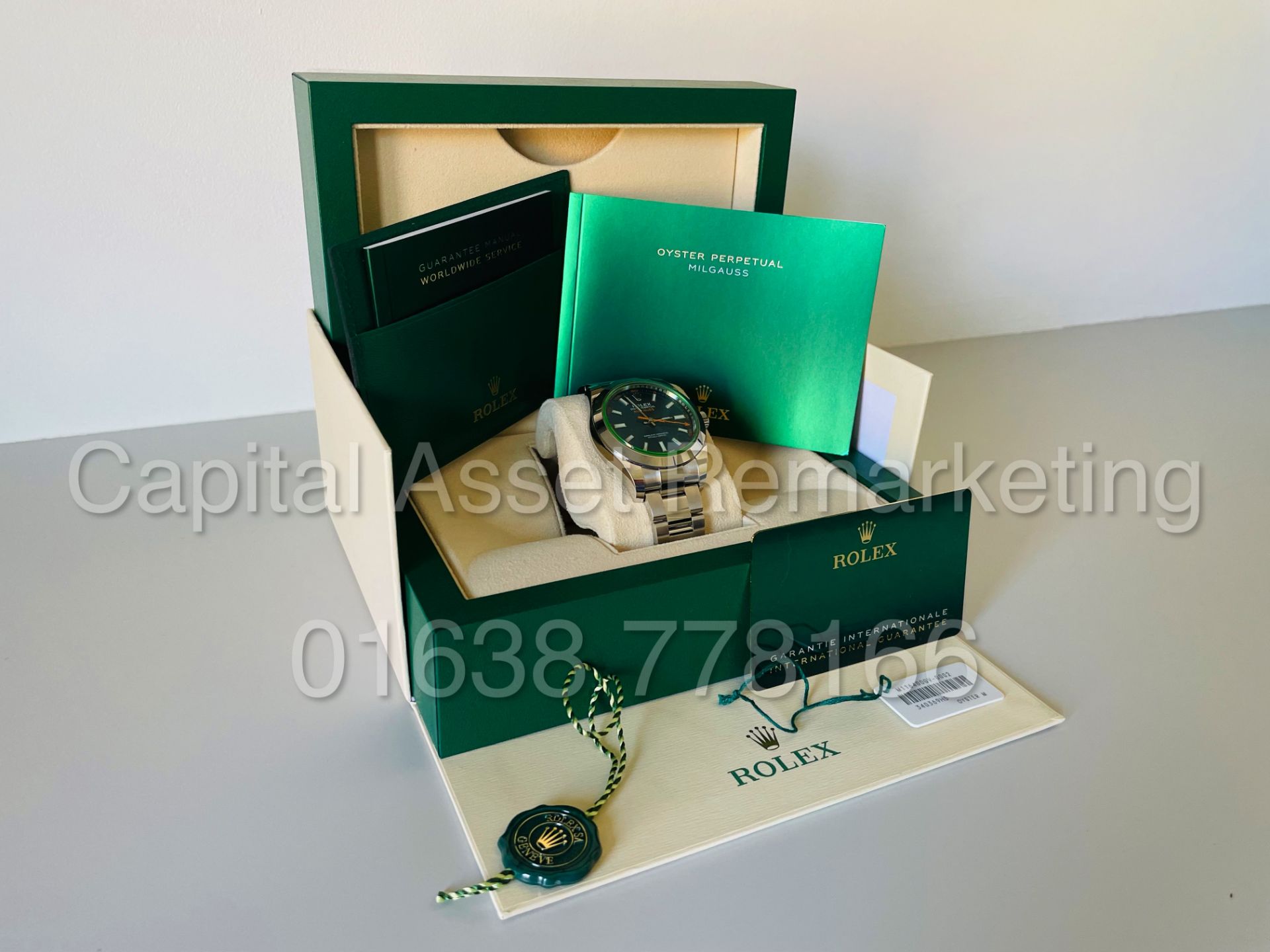 (On Sale) ROLEX MILGAUSS 40MM *OYSTER STEEL* (2021 - BRAND NEW / UNWORN) *GREAT INVESTMENT* (NO VAT) - Image 3 of 13