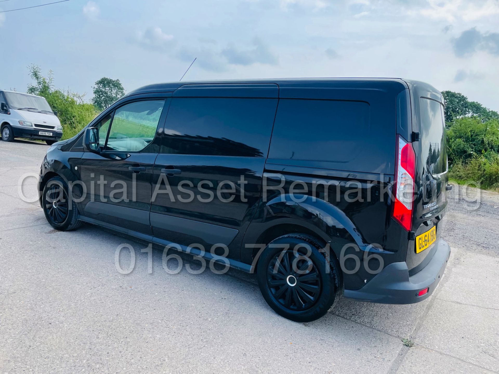 (On Sale) FORD TRANSIT CONNECT *TREND* 210 *LWB - PANEL VAN* (2015) '1.6 TDCI - 100 BHP' (NO VAT) - Image 9 of 39