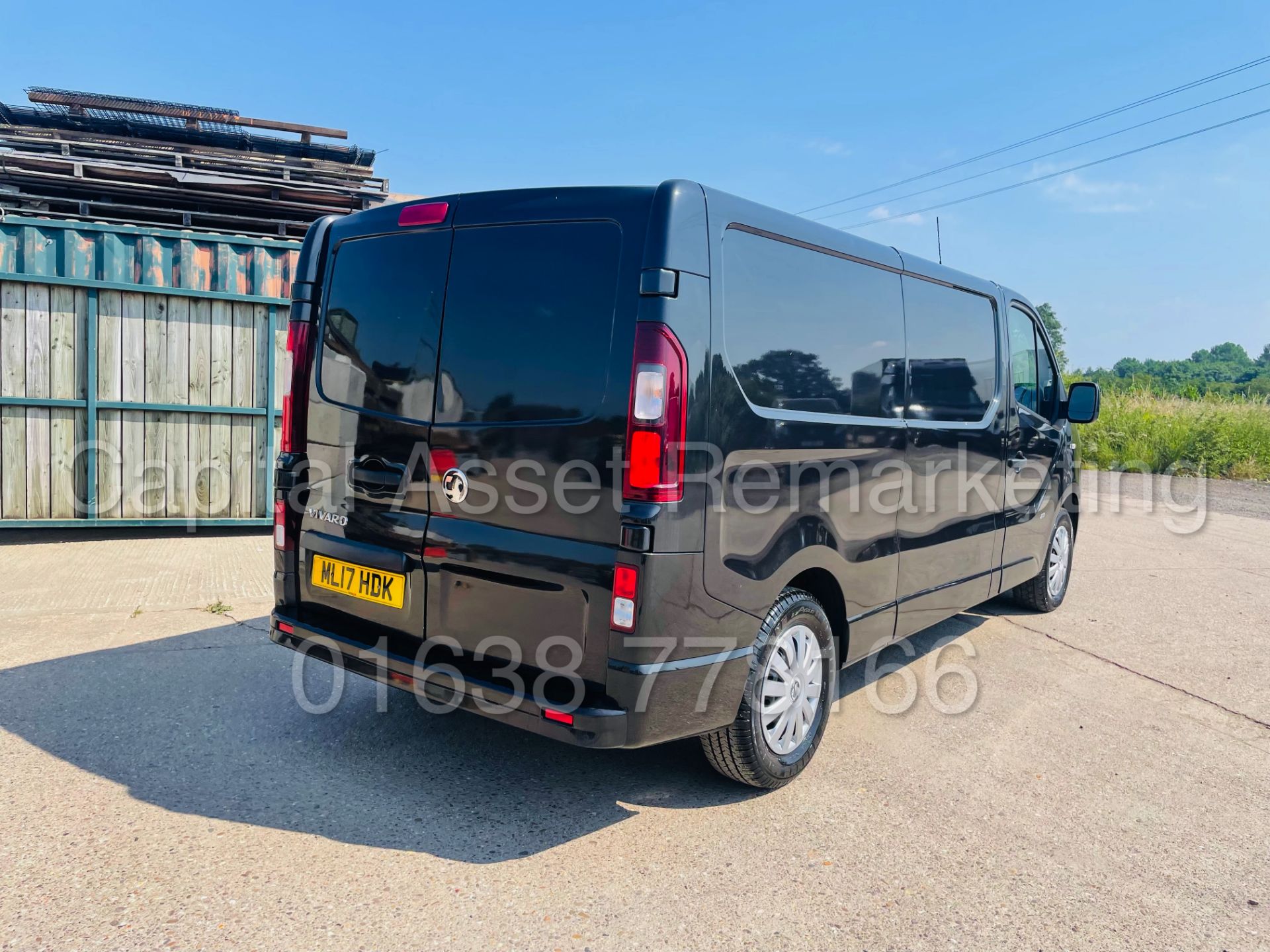 (On Sale) VAUXHALL VIVARO 2900 *SPORTIVE* LWB-PANEL VAN (2017 -EURO 6) '1.6 CDTI - STOP/START' *A/C* - Image 9 of 41