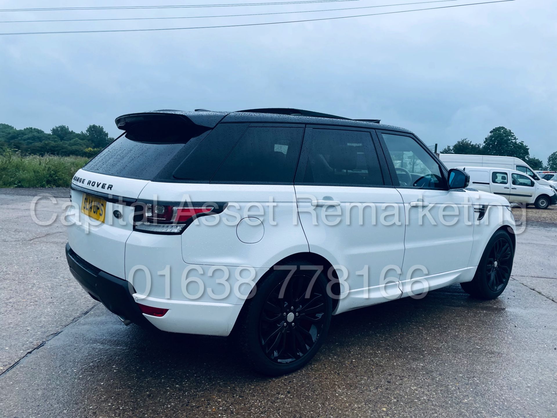 (On Sale) RANGE ROVER SPORT *SPECIAL EDITION* (2014 - FACELIFT) '3.0 TDV6 - AUTO' *NAV & PAN ROOF* - Image 13 of 54