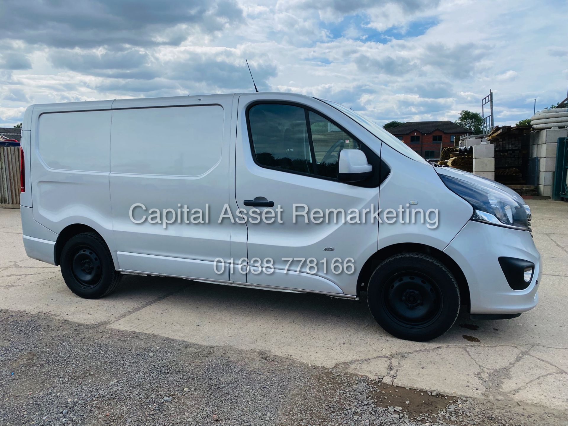 (ON SALE) VAUXHALL VIVARO "SPORTIVE" CDTI BI-TURBO 2700 (18 REG) AC - ELEC PACK - CRUISE - 1 OWNER - Image 7 of 21