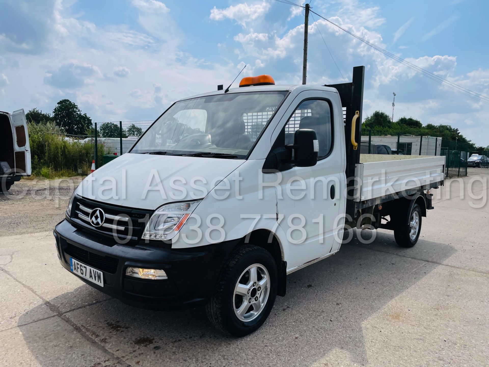 (ON SALE) LDV V80 *LWB DROPSIDE* (2018-EURO 6) '2.5 DIESEL -133 BHP- 6 SPEED *A/C* (1 OWNER) *U-LEZ* - Image 3 of 39