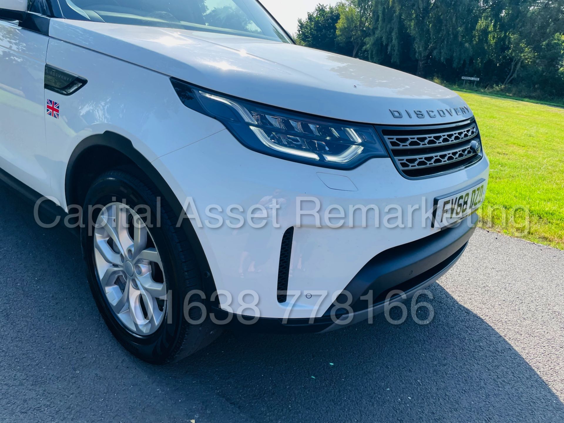 LAND ROVER DISCOVERY 5 *SE EDITION* SUV (2019 - EURO 6) '3.0 TD6 -306 BHP- 8 SPEED AUTO' *HUGE SPEC* - Image 15 of 47