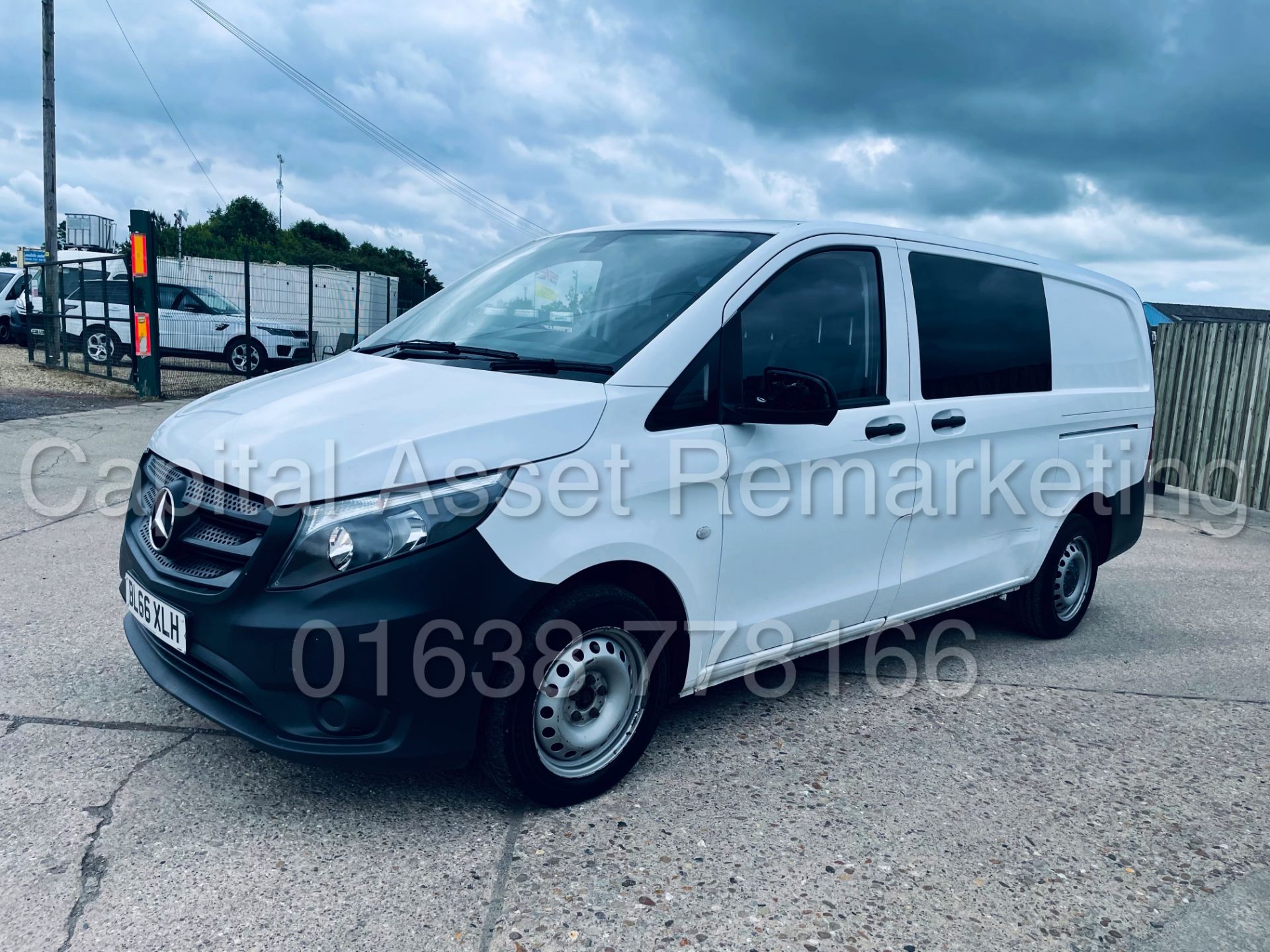 MERCEDES-BENZ VITO *LWB - PANEL VAN / 9 SEATER CREW VAN* (2017 - EURO 6) '6 SPEED - CRUISE CONTROL' - Image 3 of 34