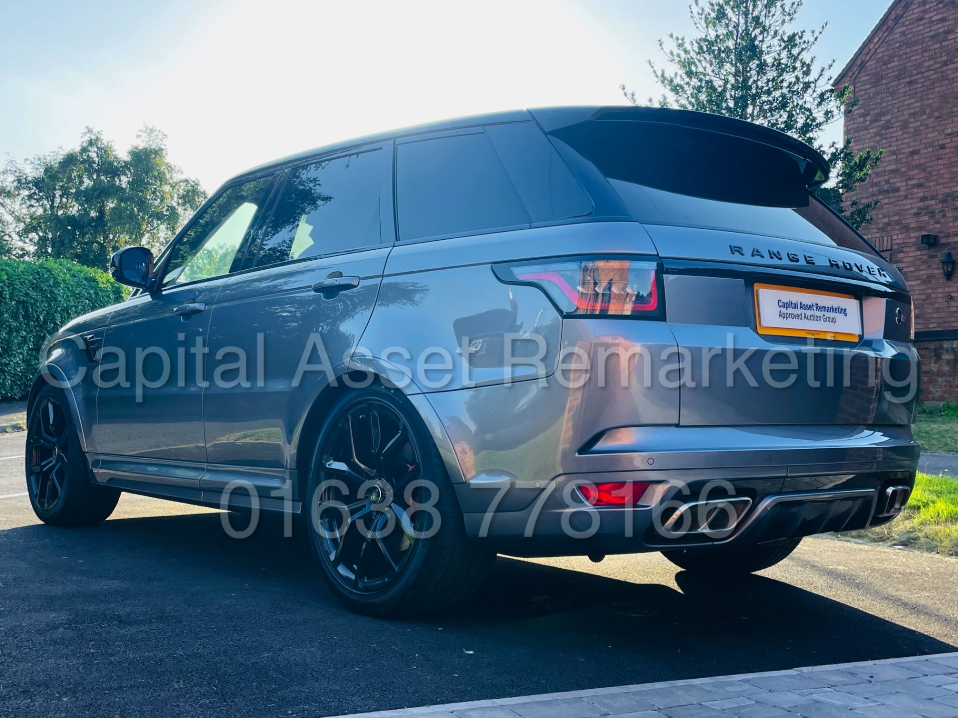 RANGE ROVER SPORT *SVR* SUV (2021 - NEW MODEL) '5.0 V8 - 575 BHP - AUTO' **ULTIMATE SPEC** - Image 5 of 72