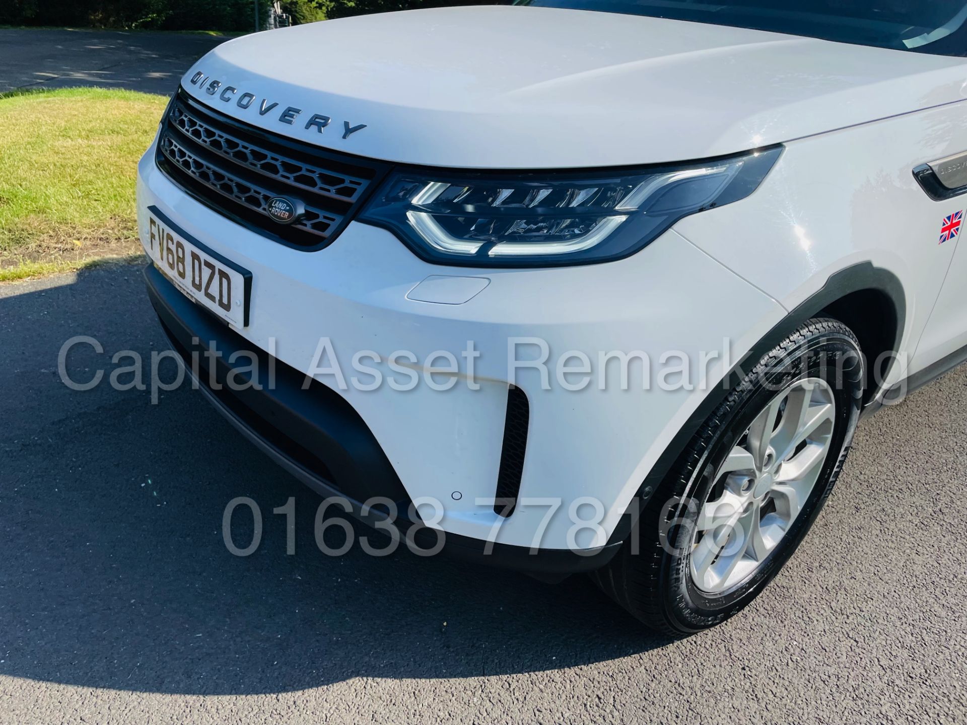 LAND ROVER DISCOVERY 5 *SE EDITION* SUV (2019 - EURO 6) '3.0 TD6 -306 BHP- 8 SPEED AUTO' *HUGE SPEC* - Image 16 of 47