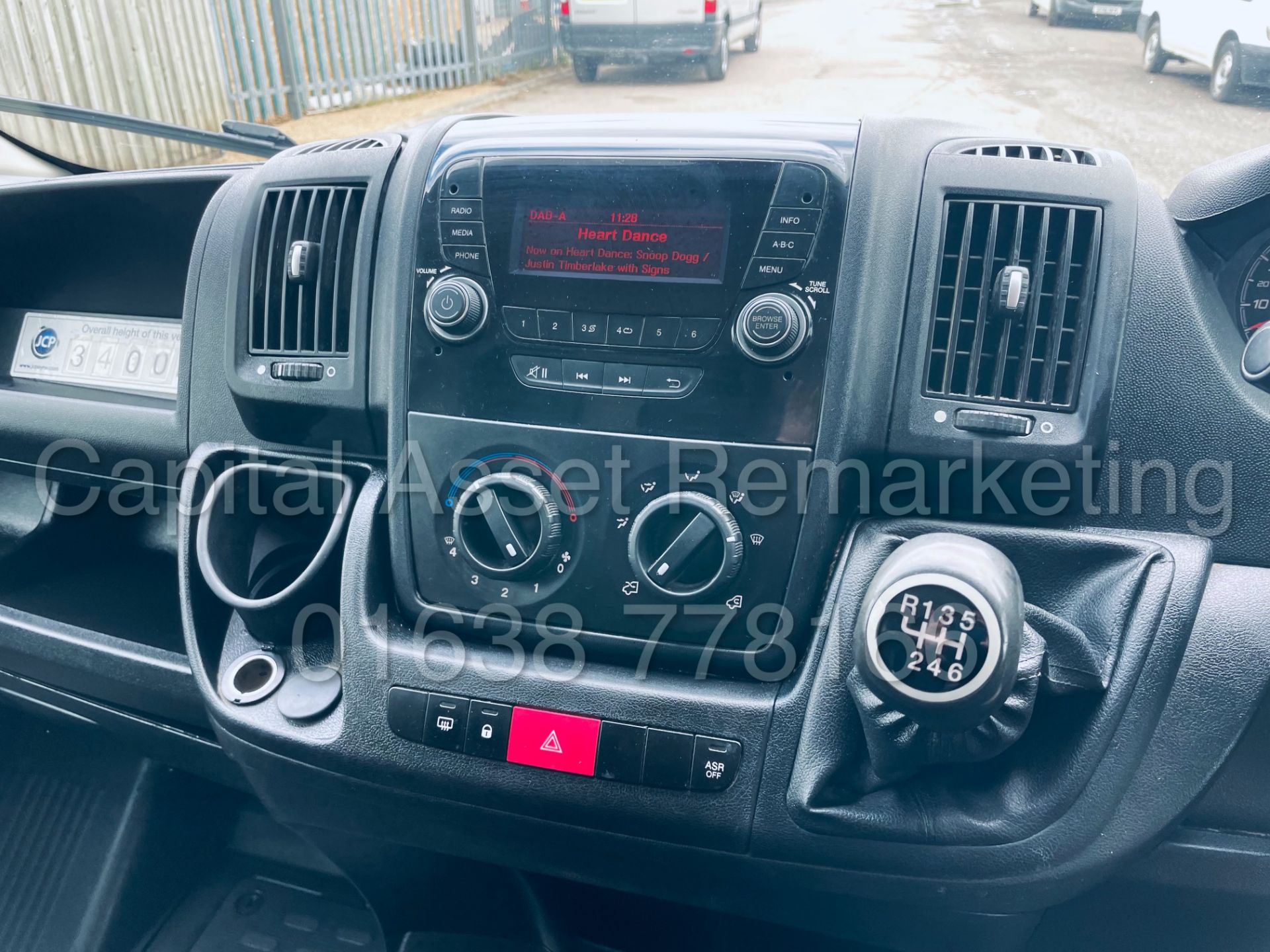 (On Sale) PEUGEOT BOXER *LWB - LOW LOADER/LUTON BOX VAN* (2018 - EURO 6) '2.0 HDI - 6 SPEED' *U-LEZ* - Image 35 of 41