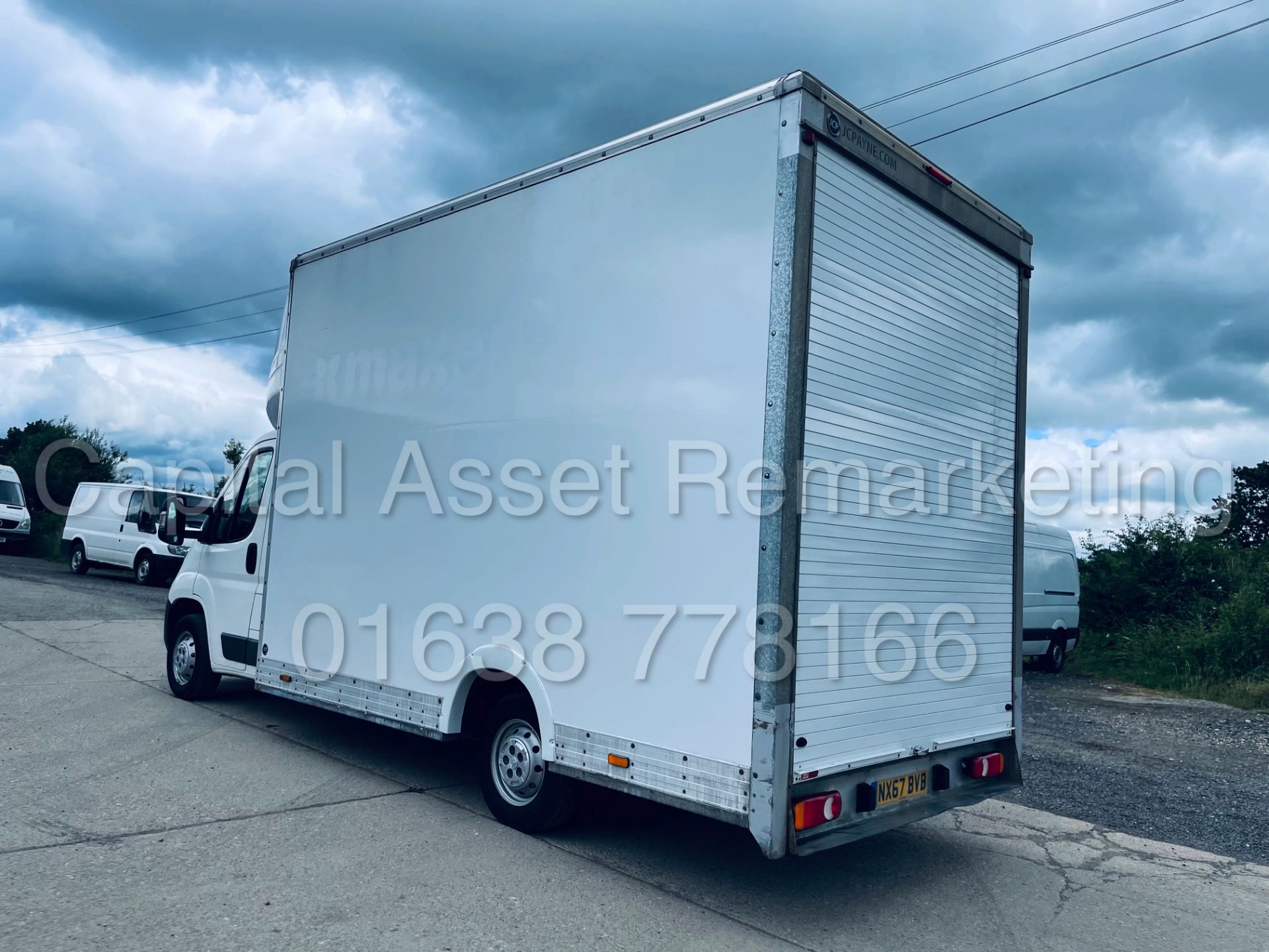 (On Sale) PEUGEOT BOXER *LWB - LOW LOADER/LUTON BOX VAN* (2018 - EURO 6) '2.0 HDI - 6 SPEED' *U-LEZ* - Image 10 of 41